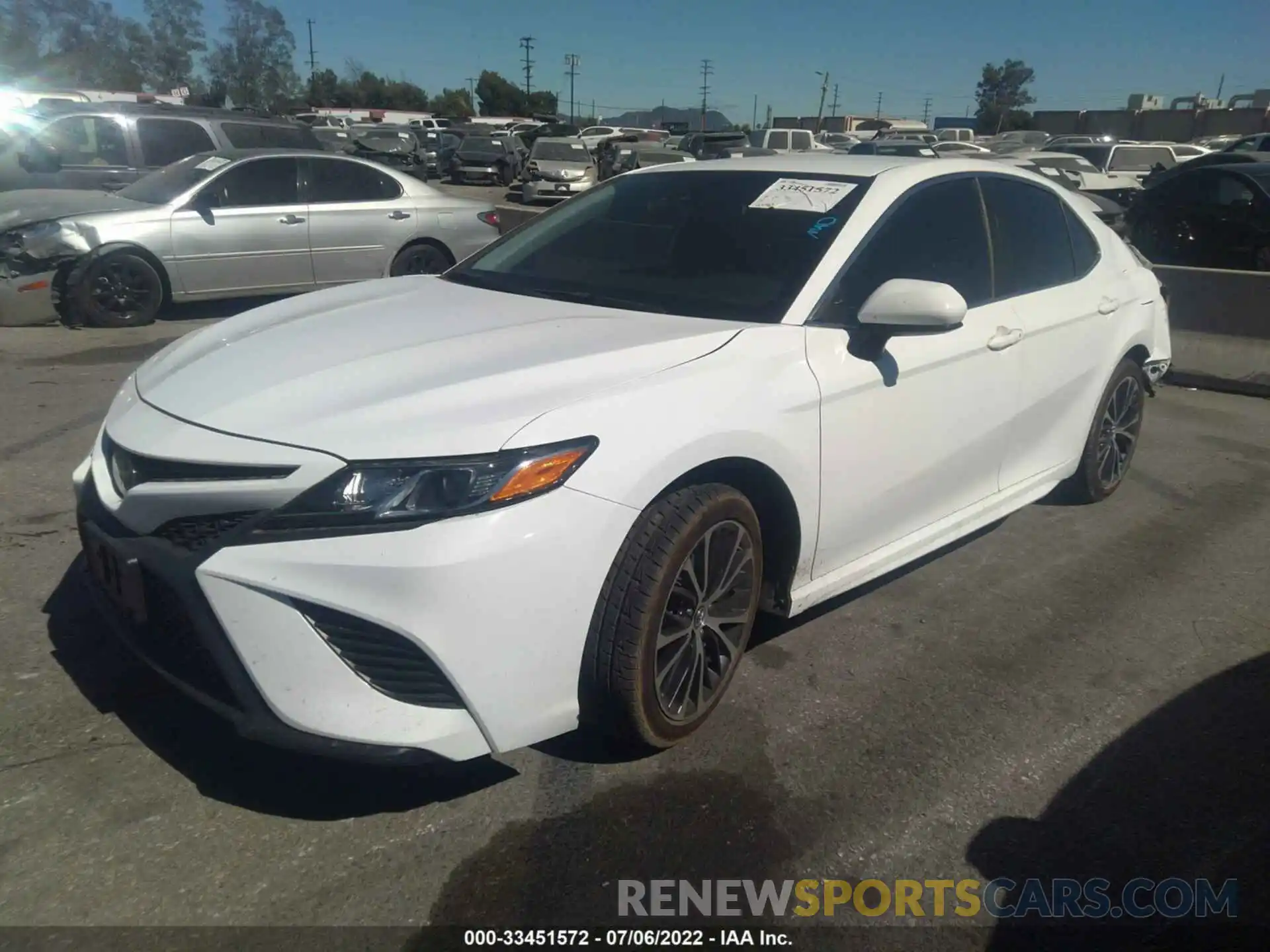 2 Photograph of a damaged car 4T1B11HK9KU765541 TOYOTA CAMRY 2019