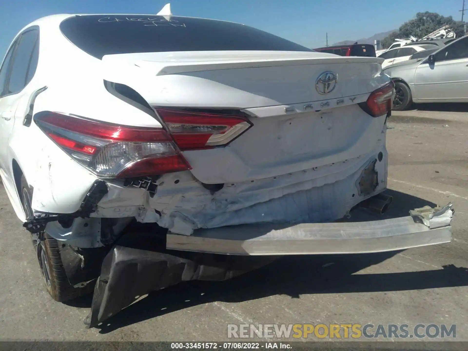 6 Photograph of a damaged car 4T1B11HK9KU765541 TOYOTA CAMRY 2019