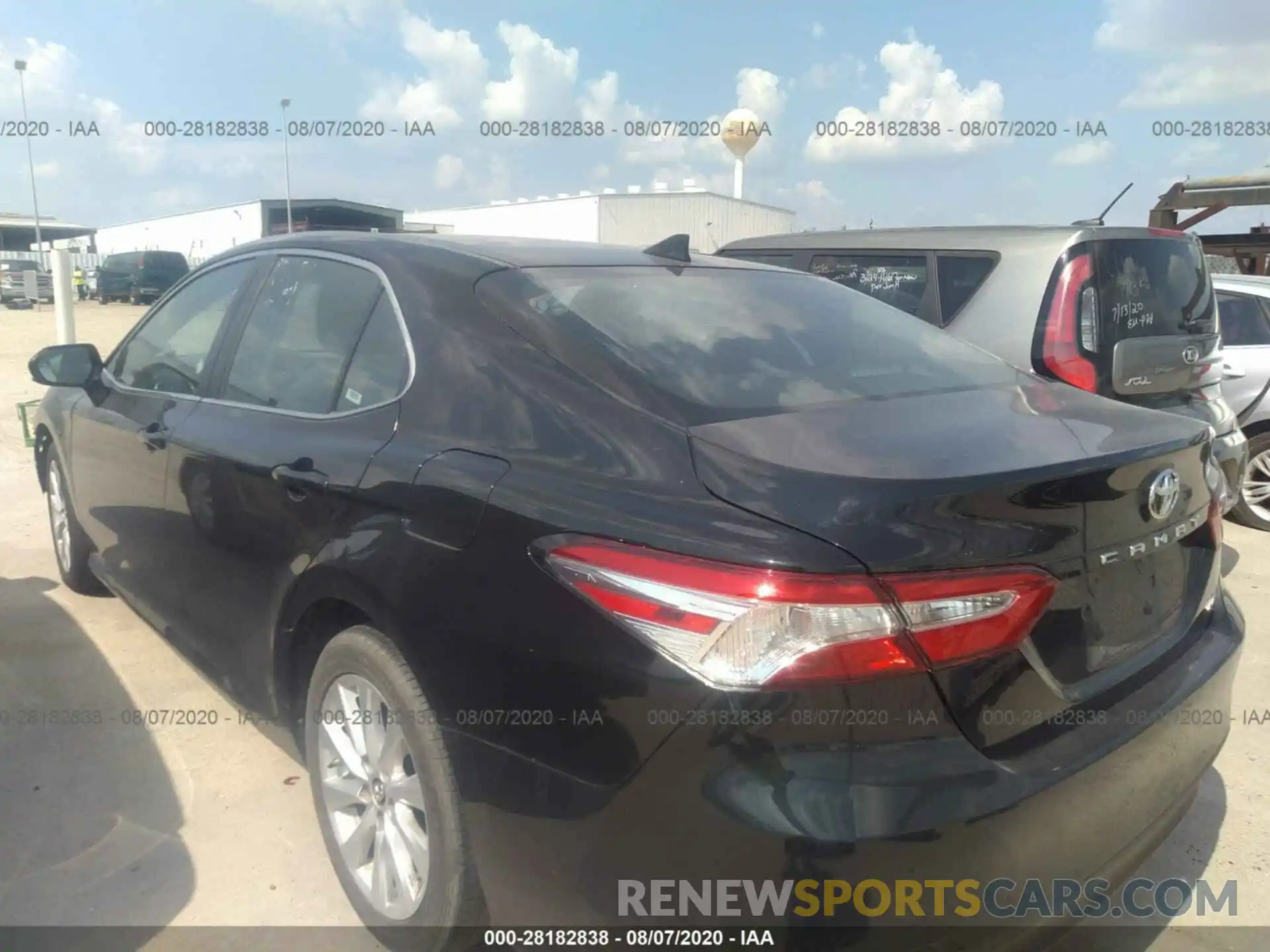 3 Photograph of a damaged car 4T1B11HK9KU766396 TOYOTA CAMRY 2019