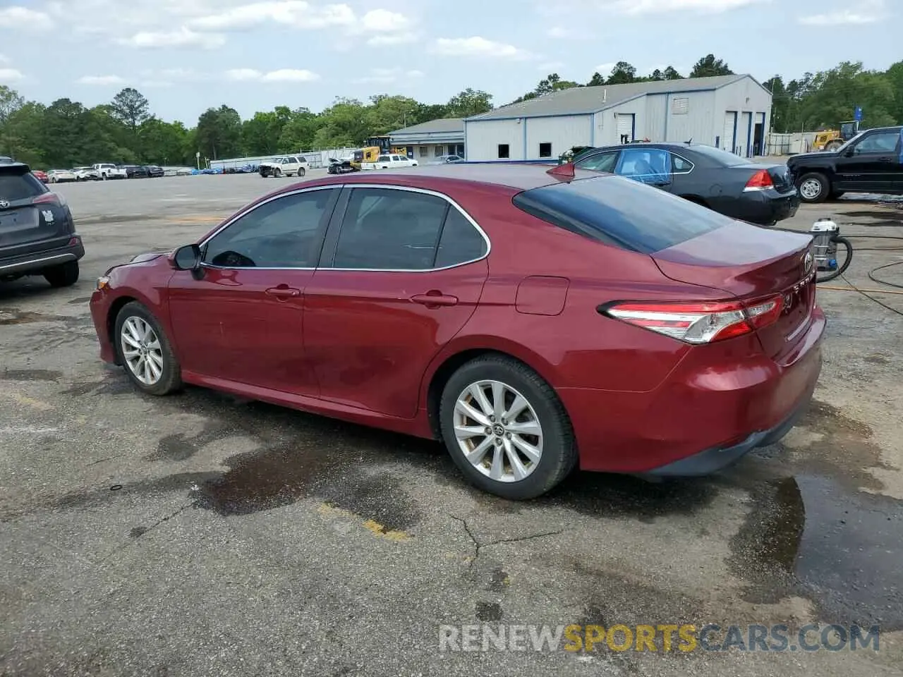 2 Photograph of a damaged car 4T1B11HK9KU766723 TOYOTA CAMRY 2019