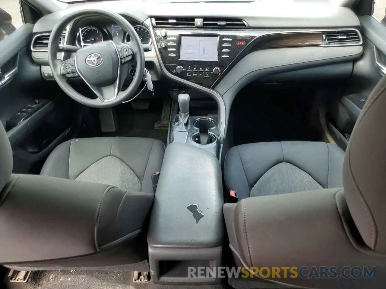 8 Photograph of a damaged car 4T1B11HK9KU766723 TOYOTA CAMRY 2019