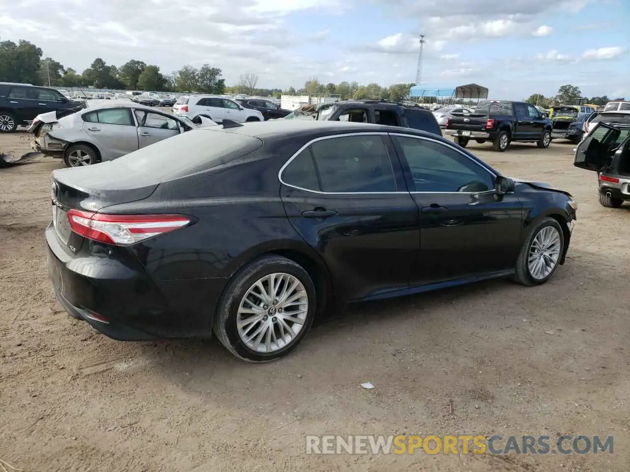3 Photograph of a damaged car 4T1B11HK9KU767399 TOYOTA CAMRY 2019