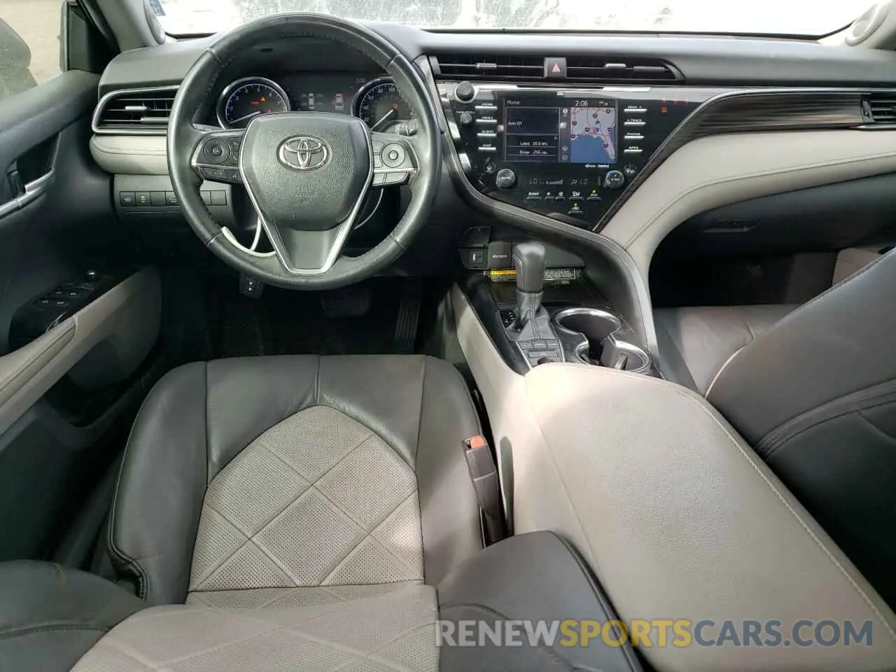 8 Photograph of a damaged car 4T1B11HK9KU767399 TOYOTA CAMRY 2019