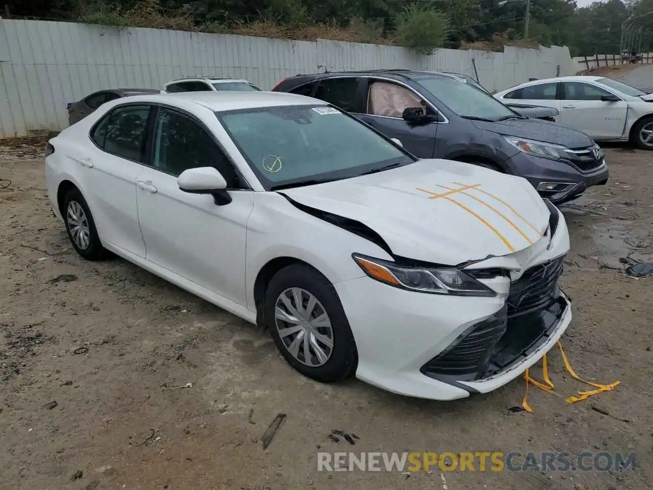 1 Photograph of a damaged car 4T1B11HK9KU768262 TOYOTA CAMRY 2019