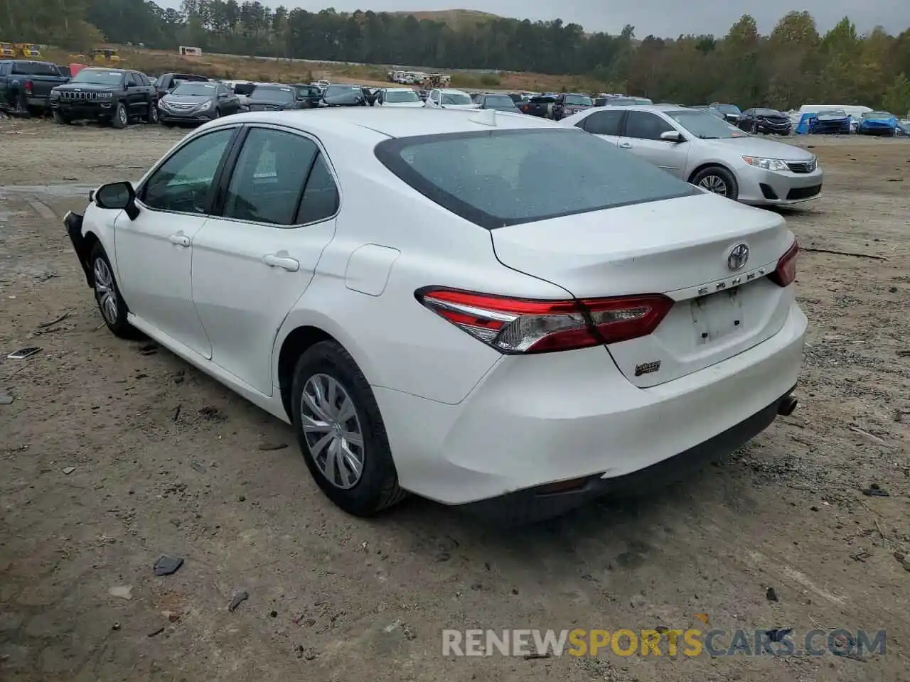 3 Photograph of a damaged car 4T1B11HK9KU768262 TOYOTA CAMRY 2019