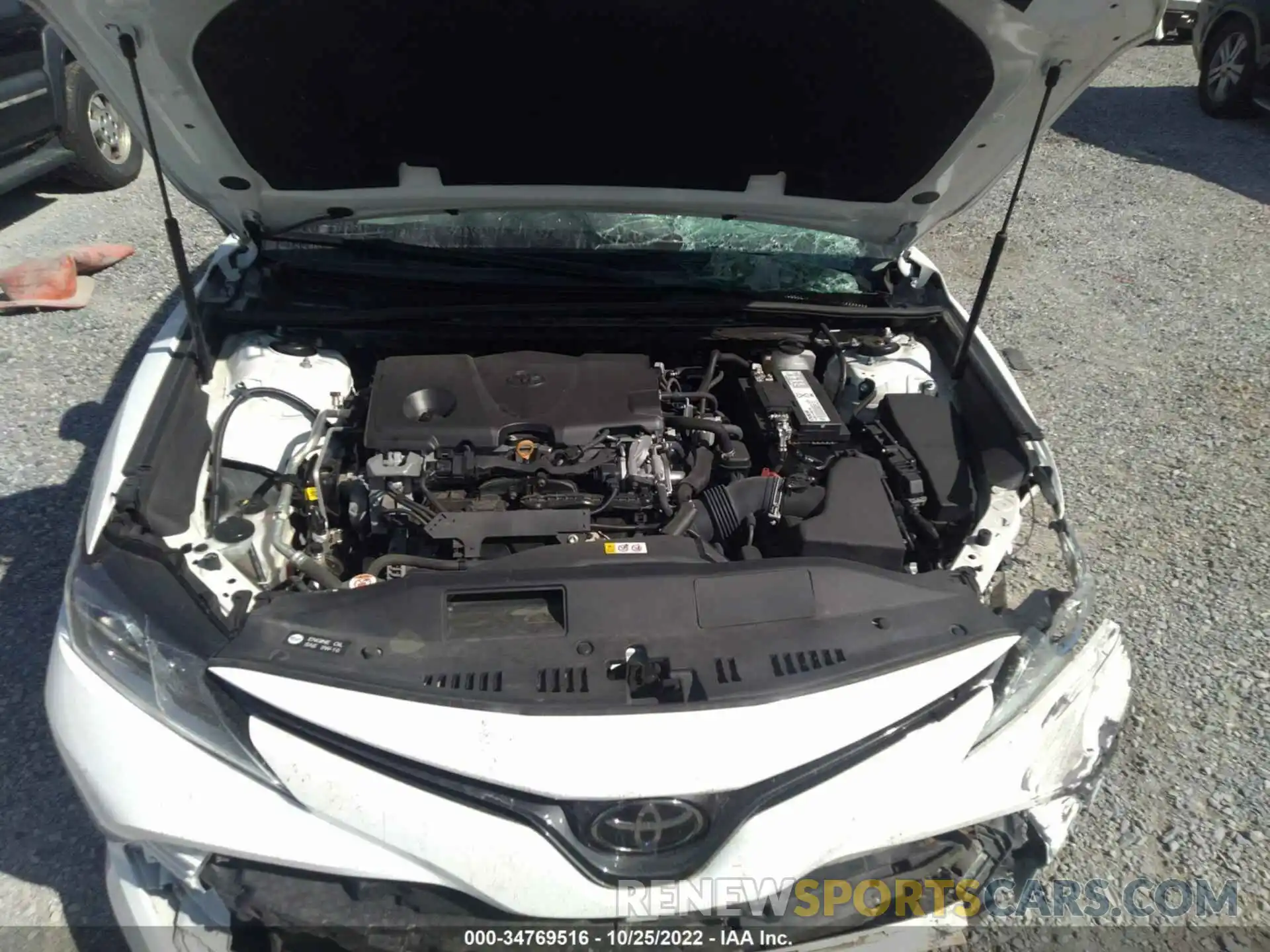 10 Photograph of a damaged car 4T1B11HK9KU770402 TOYOTA CAMRY 2019