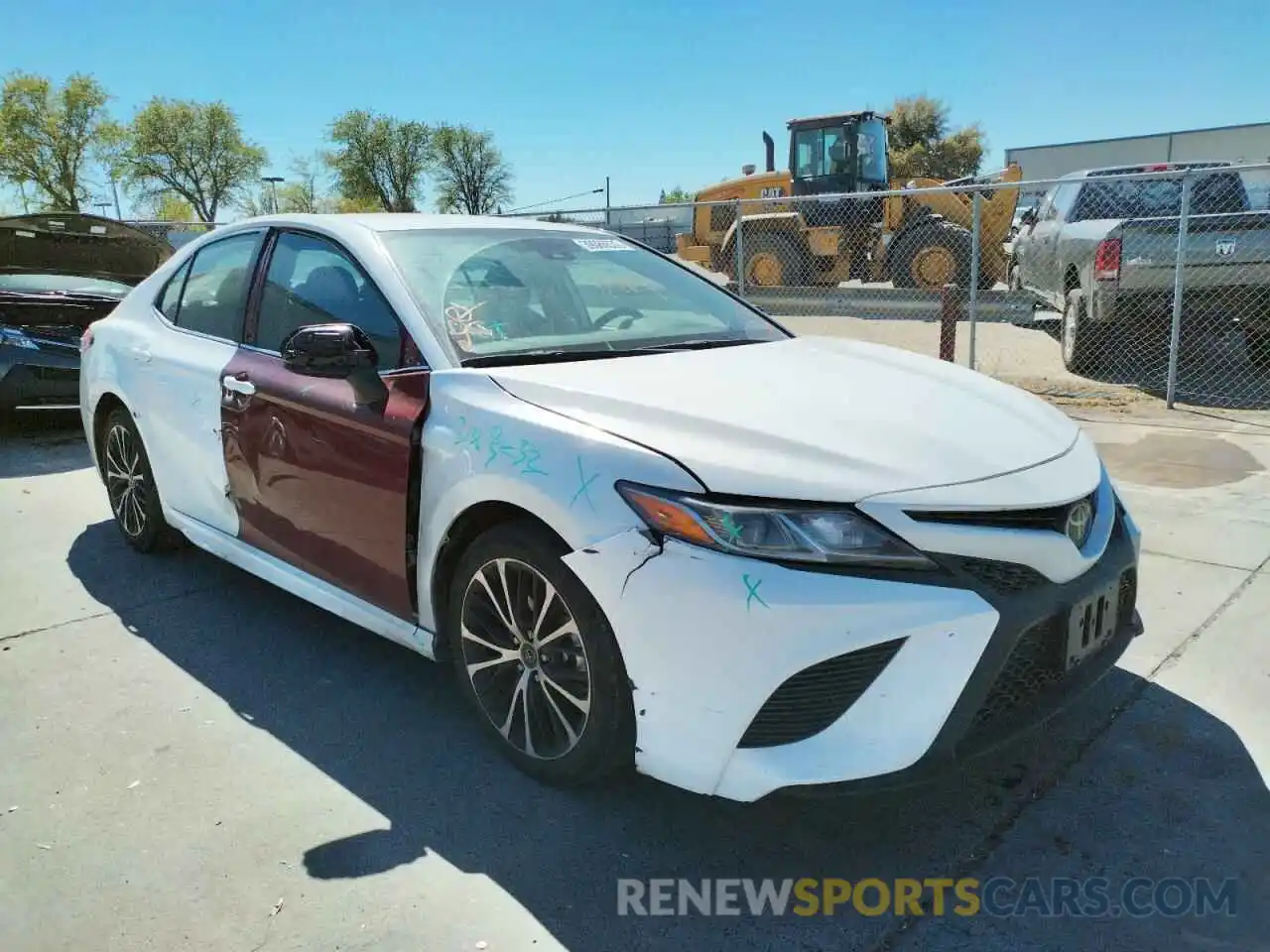 1 Photograph of a damaged car 4T1B11HK9KU773588 TOYOTA CAMRY 2019