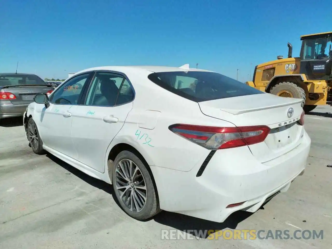 3 Photograph of a damaged car 4T1B11HK9KU773588 TOYOTA CAMRY 2019