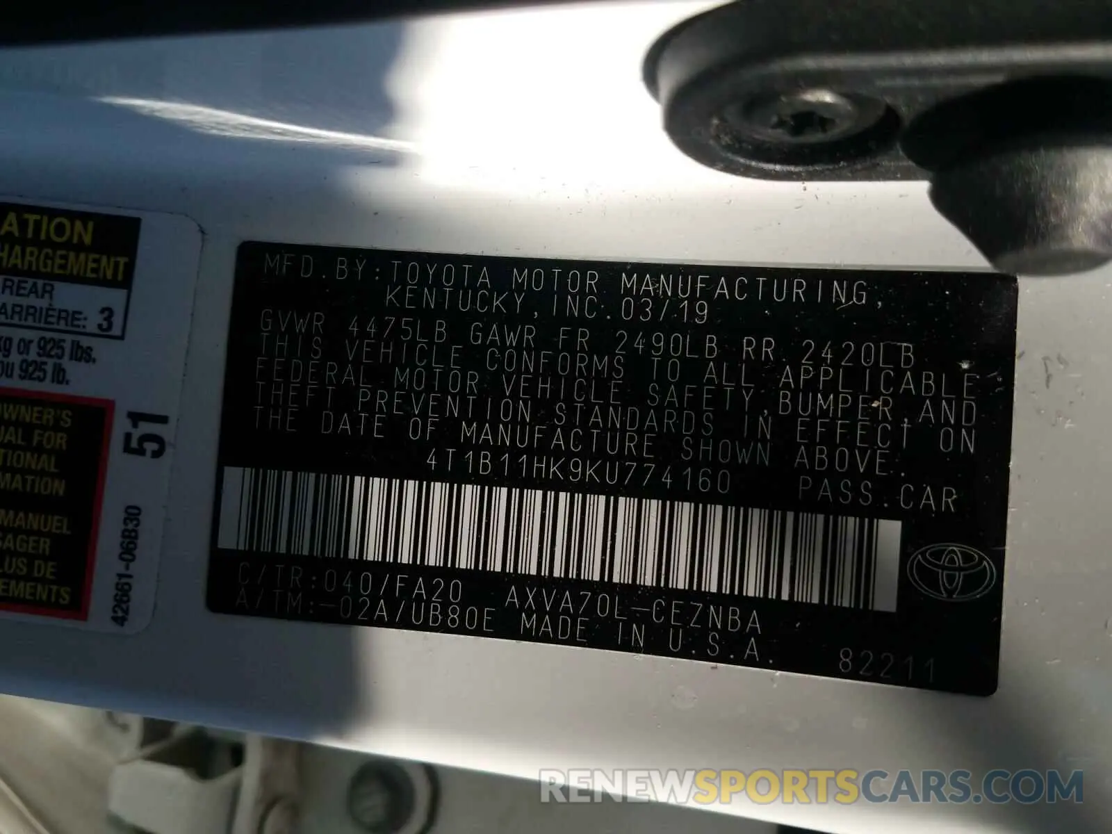 10 Photograph of a damaged car 4T1B11HK9KU774160 TOYOTA CAMRY 2019