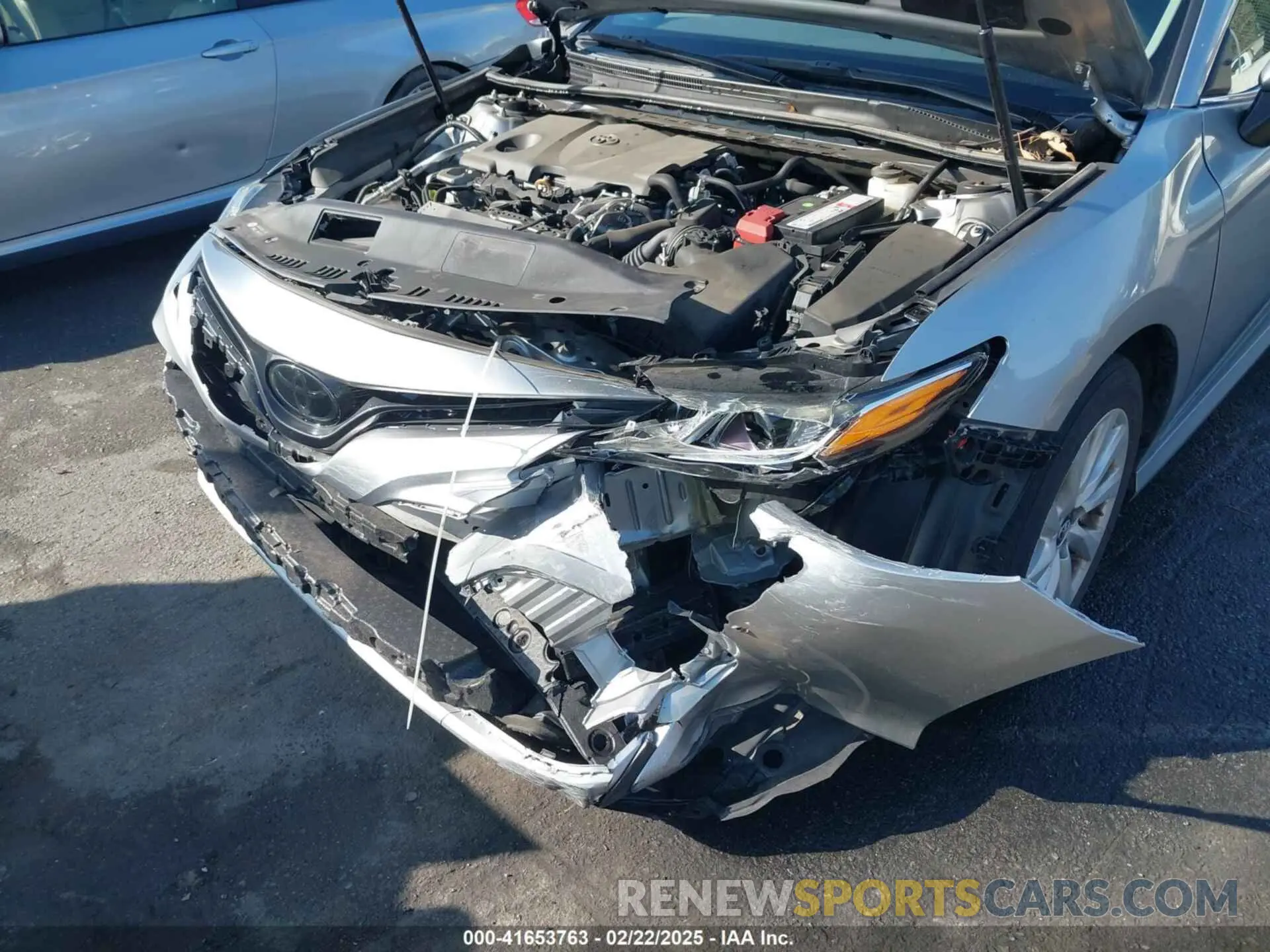 6 Photograph of a damaged car 4T1B11HK9KU782615 TOYOTA CAMRY 2019