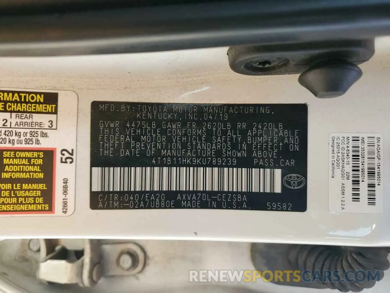 13 Photograph of a damaged car 4T1B11HK9KU789239 TOYOTA CAMRY 2019