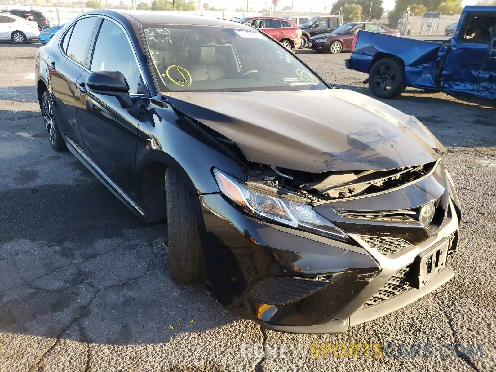 1 Photograph of a damaged car 4T1B11HK9KU795316 TOYOTA CAMRY 2019