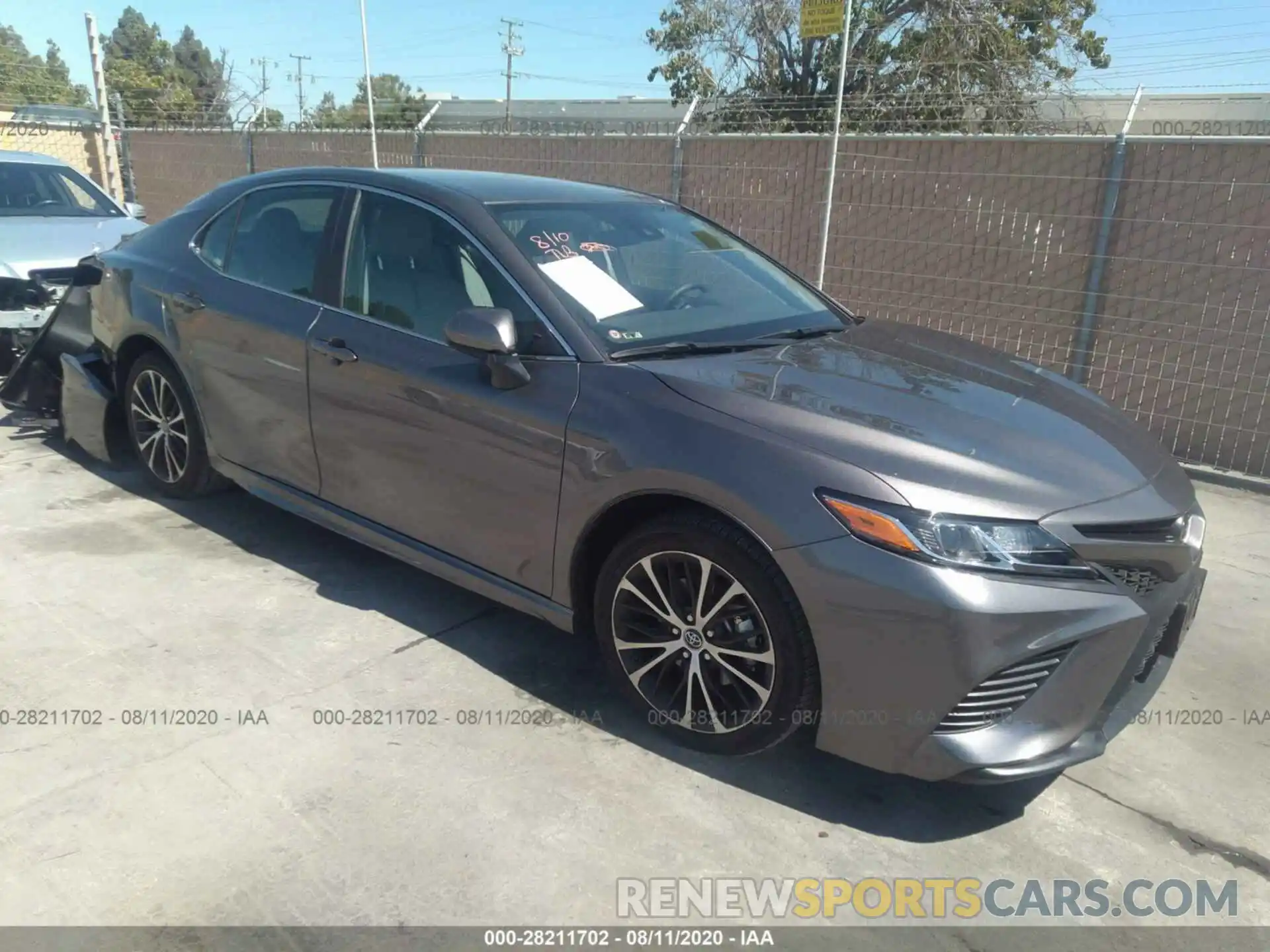 1 Photograph of a damaged car 4T1B11HK9KU796546 TOYOTA CAMRY 2019