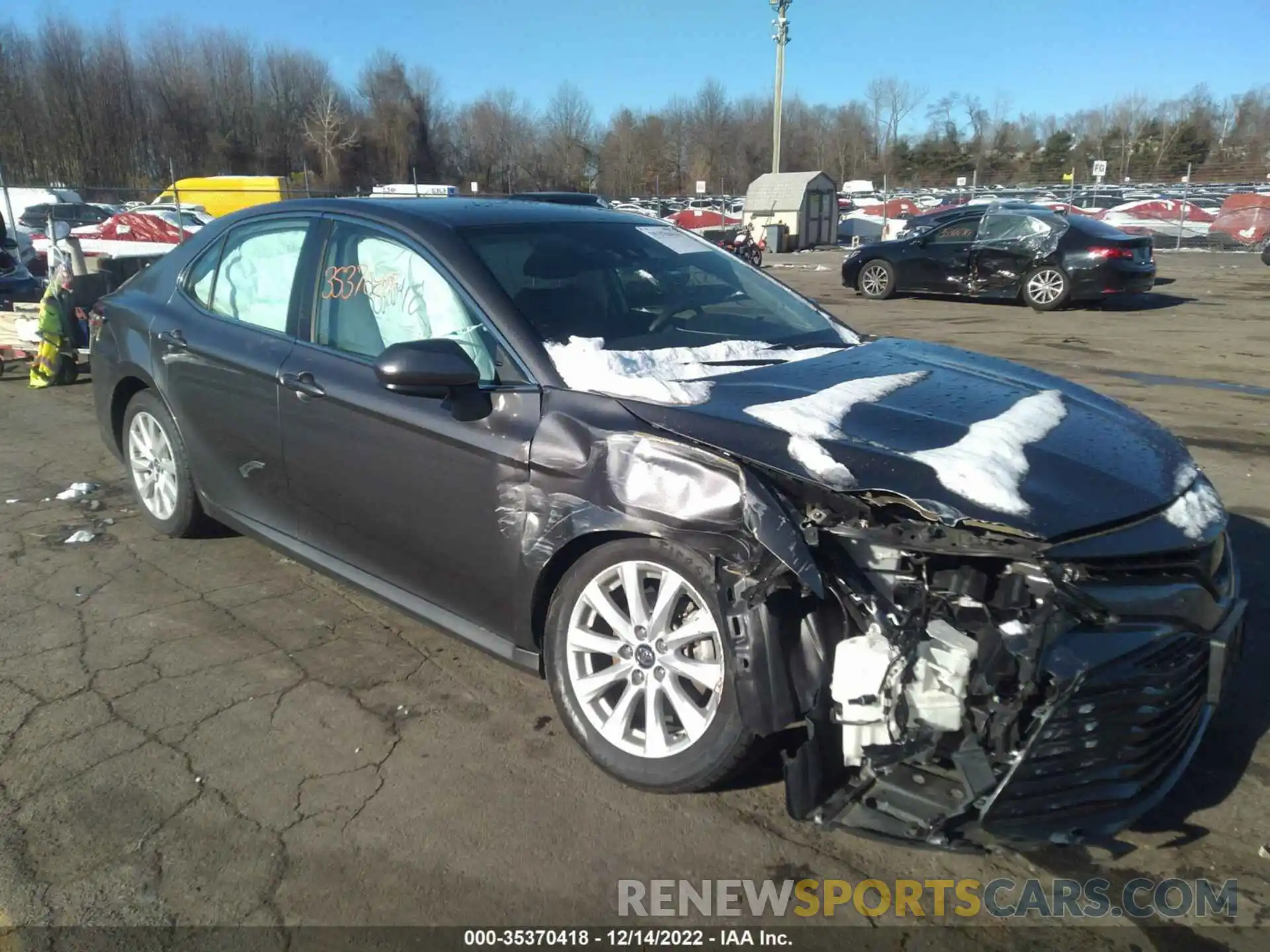 1 Photograph of a damaged car 4T1B11HK9KU799138 TOYOTA CAMRY 2019