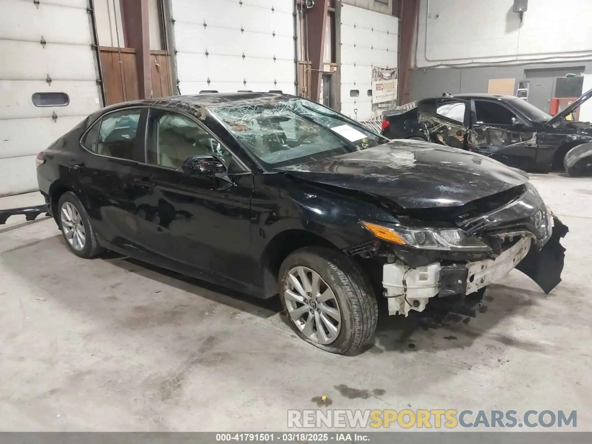 1 Photograph of a damaged car 4T1B11HK9KU799978 TOYOTA CAMRY 2019