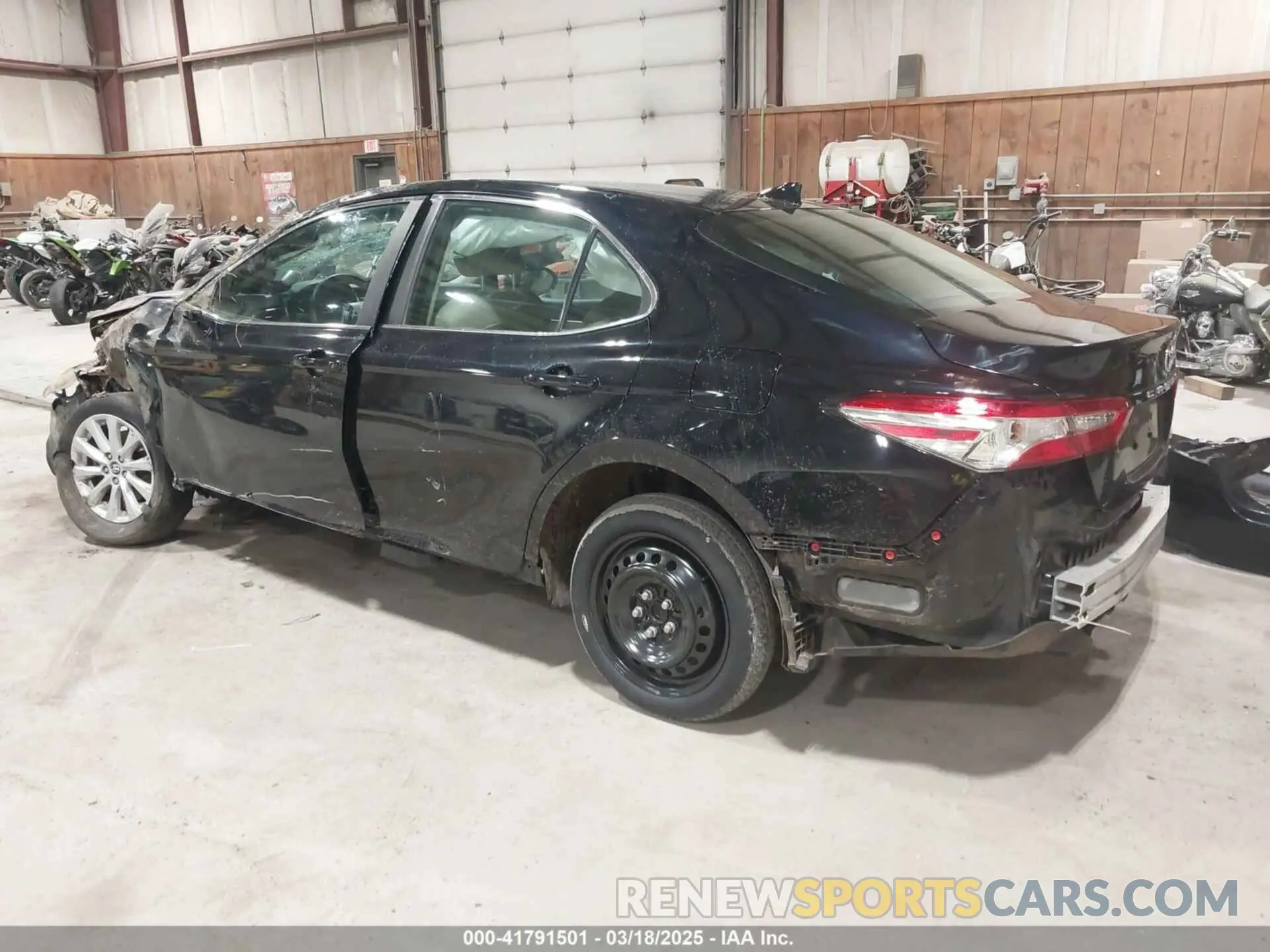 3 Photograph of a damaged car 4T1B11HK9KU799978 TOYOTA CAMRY 2019