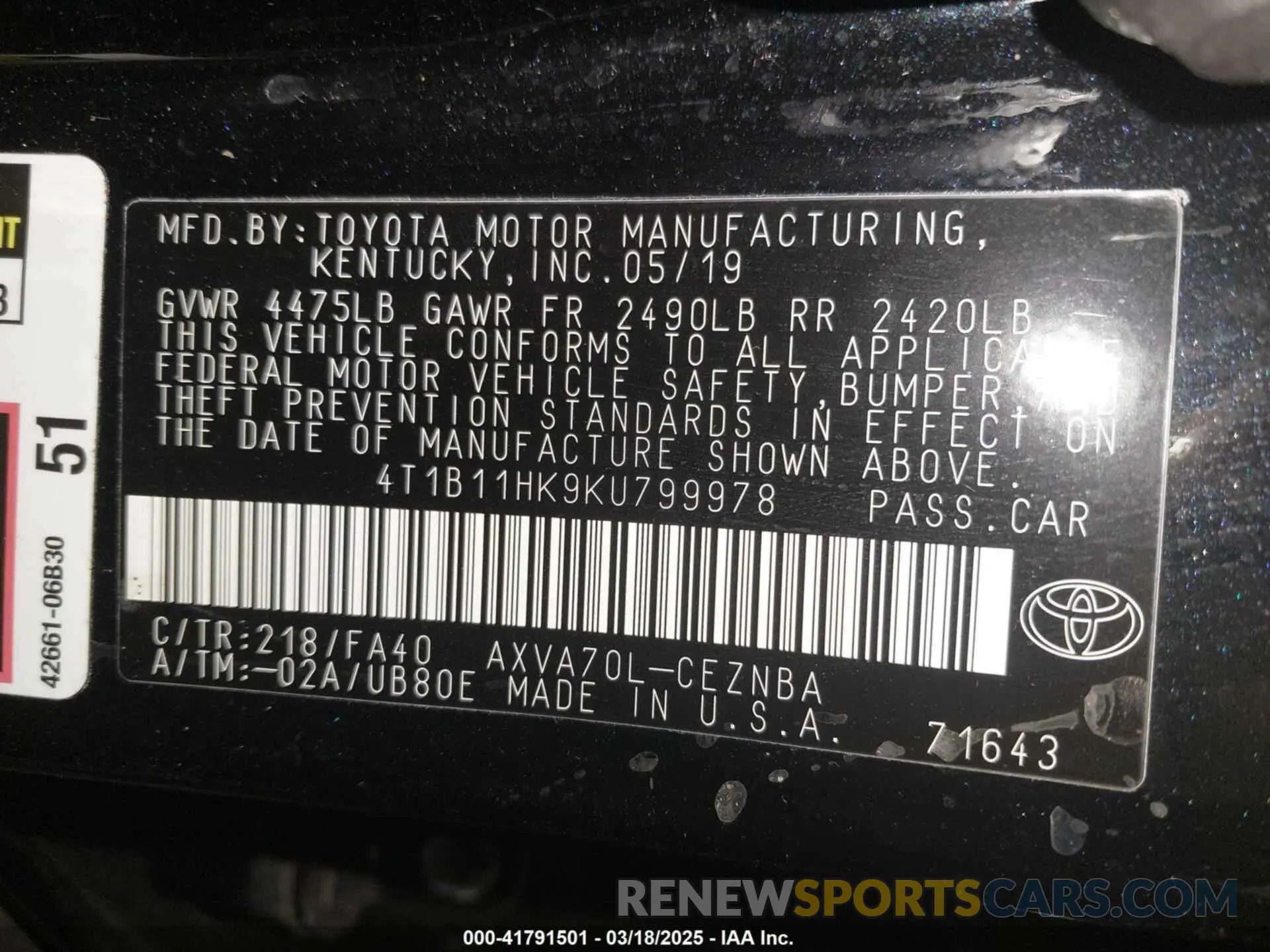 9 Photograph of a damaged car 4T1B11HK9KU799978 TOYOTA CAMRY 2019