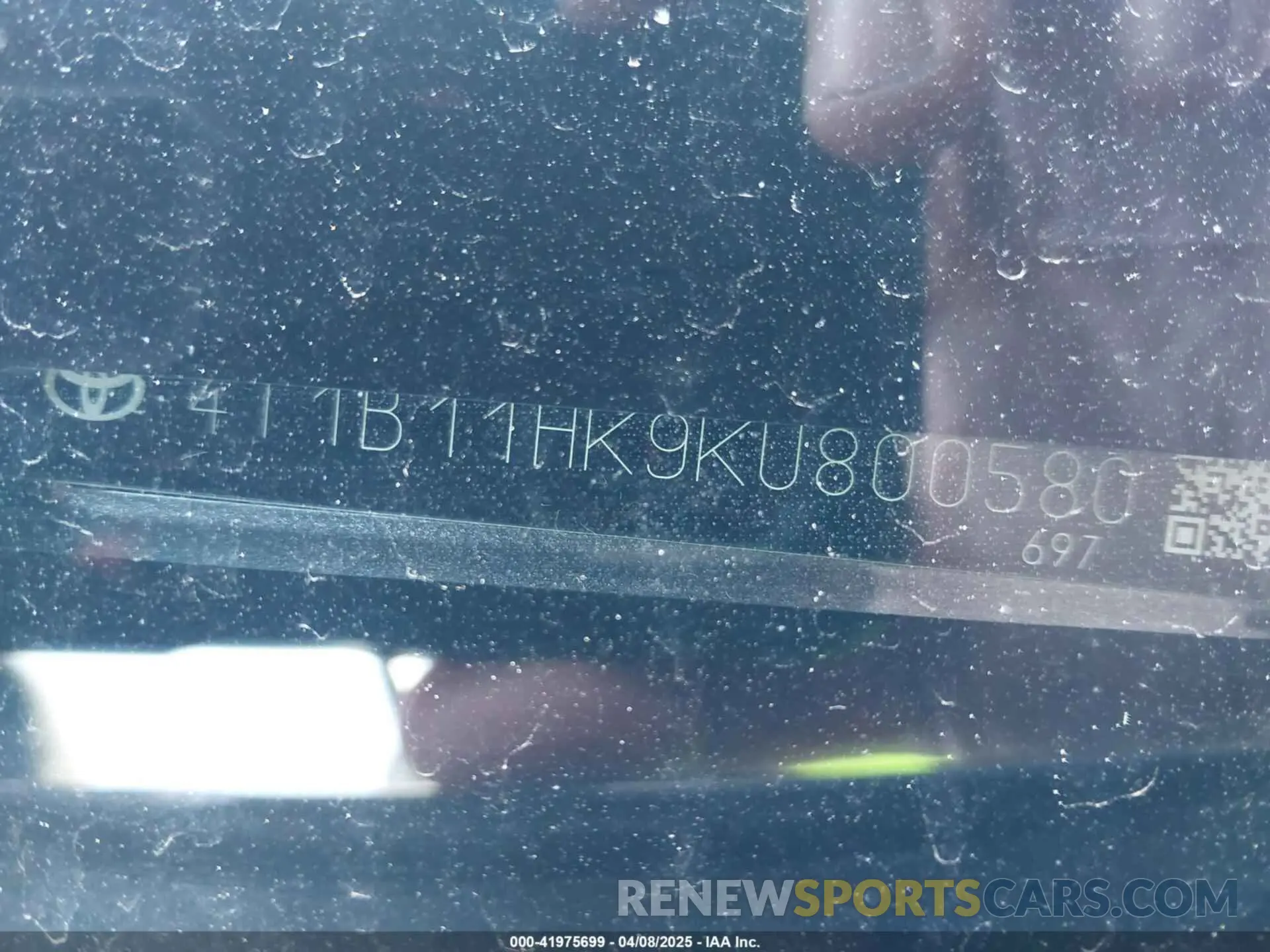 9 Photograph of a damaged car 4T1B11HK9KU800580 TOYOTA CAMRY 2019