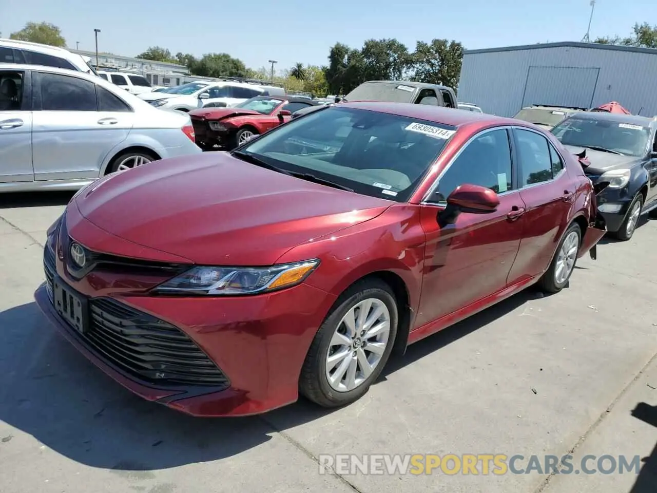 1 Photograph of a damaged car 4T1B11HK9KU800899 TOYOTA CAMRY 2019