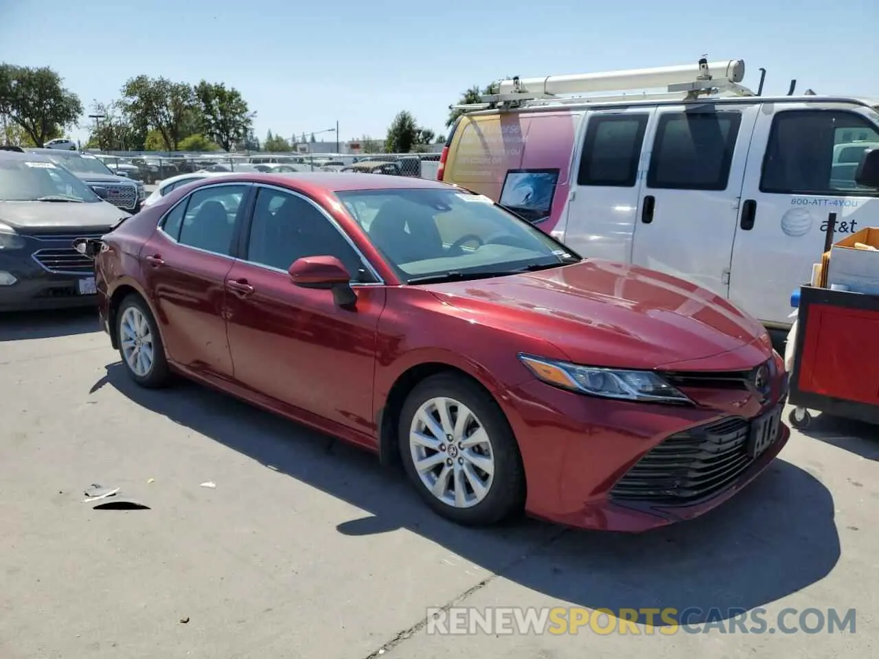 4 Photograph of a damaged car 4T1B11HK9KU800899 TOYOTA CAMRY 2019