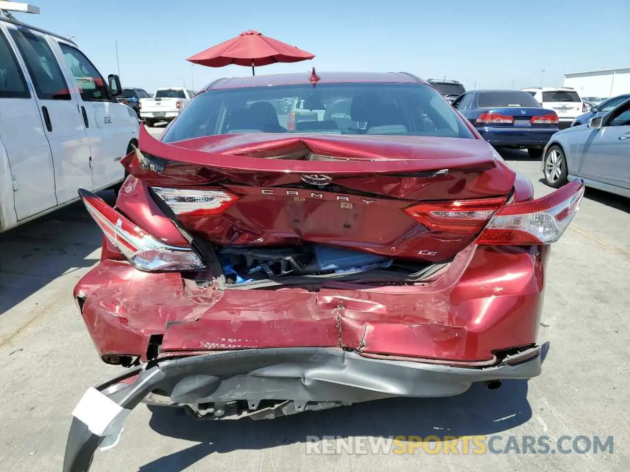 6 Photograph of a damaged car 4T1B11HK9KU800899 TOYOTA CAMRY 2019