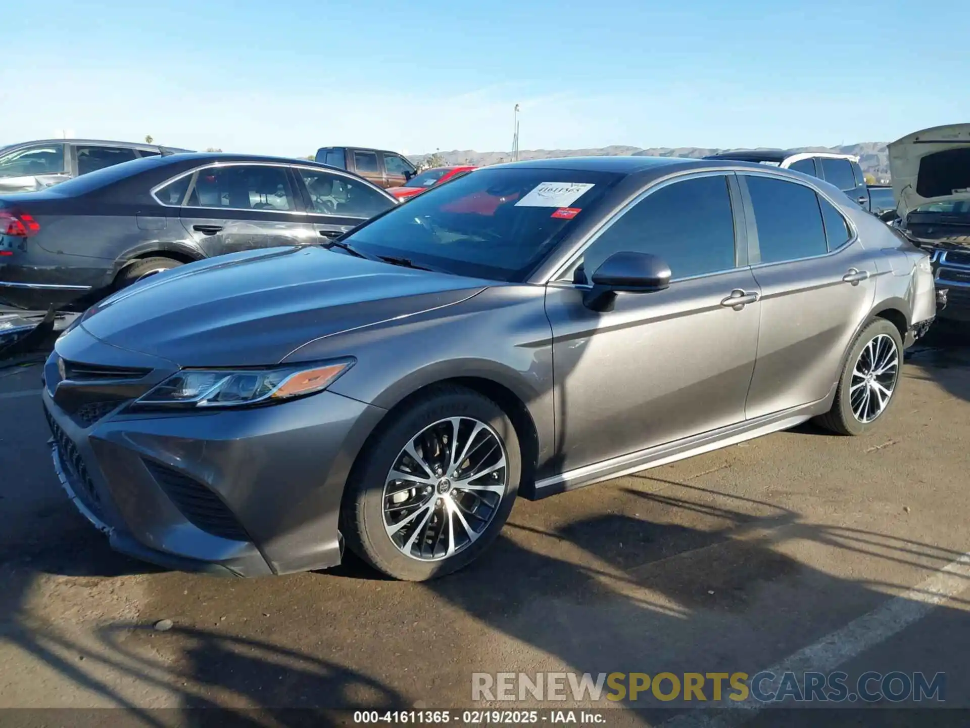 2 Photograph of a damaged car 4T1B11HK9KU801969 TOYOTA CAMRY 2019