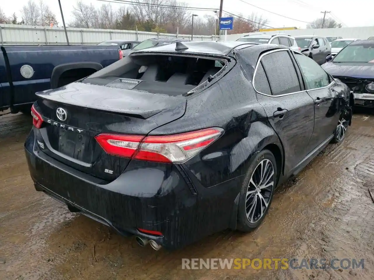 4 Photograph of a damaged car 4T1B11HK9KU802121 TOYOTA CAMRY 2019