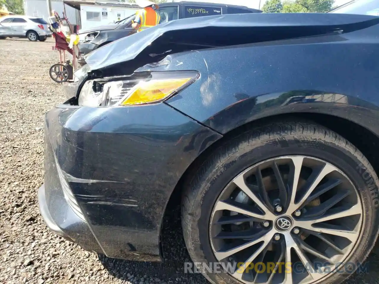 9 Photograph of a damaged car 4T1B11HK9KU803513 TOYOTA CAMRY 2019