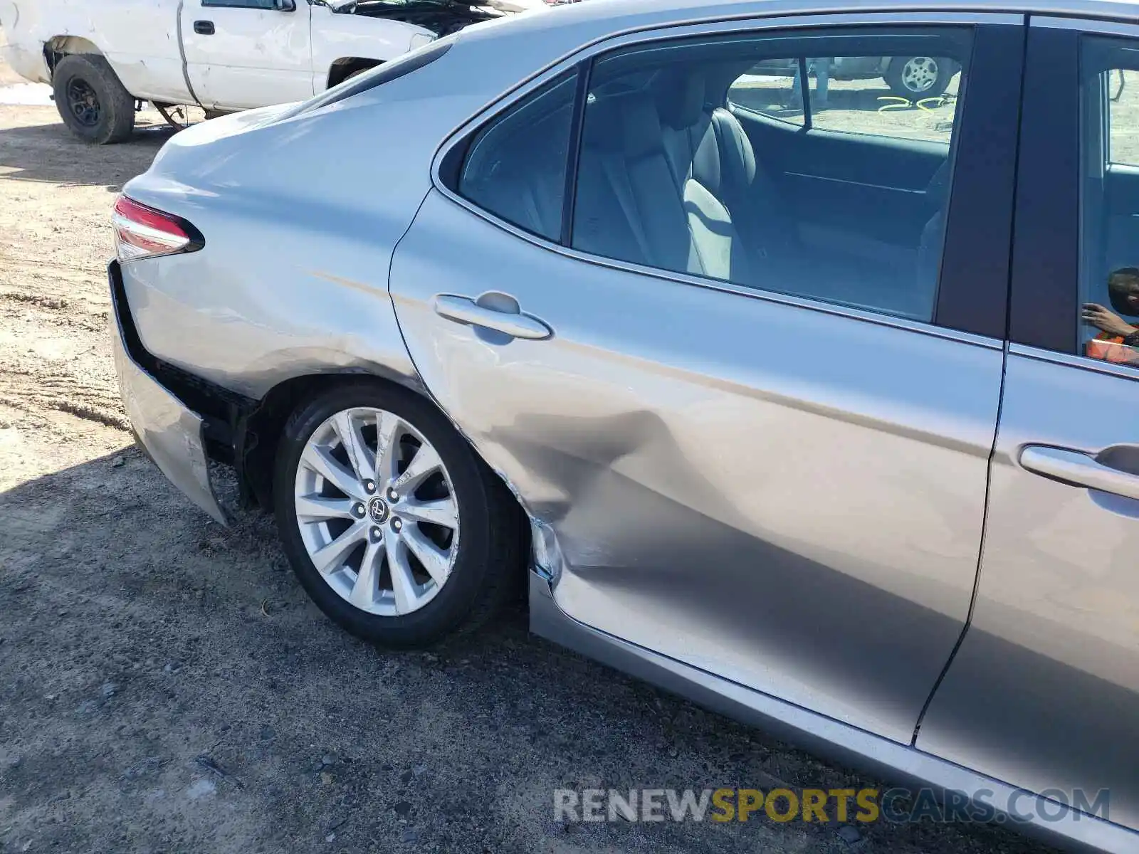 9 Photograph of a damaged car 4T1B11HK9KU804807 TOYOTA CAMRY 2019