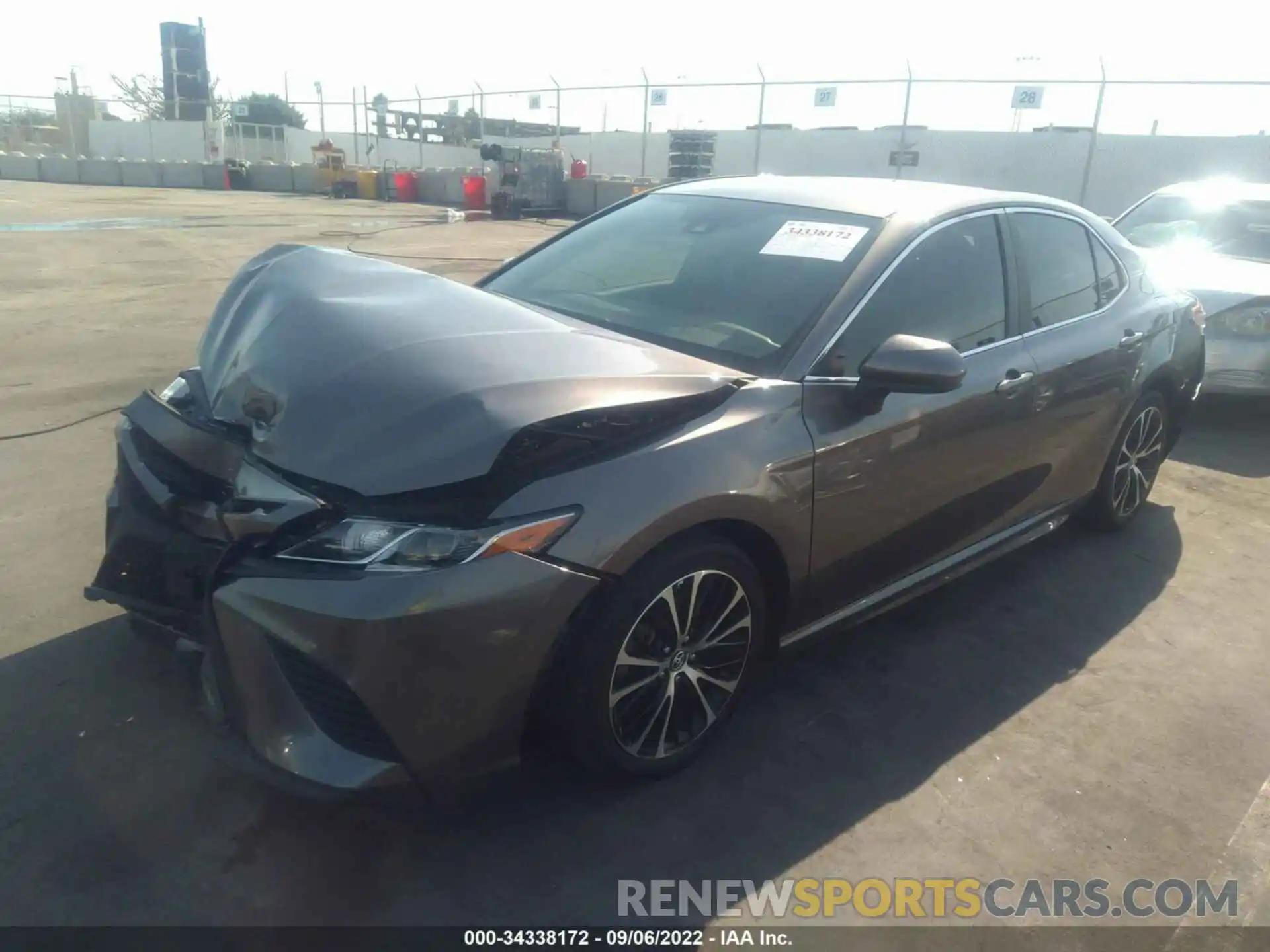 2 Photograph of a damaged car 4T1B11HK9KU805018 TOYOTA CAMRY 2019