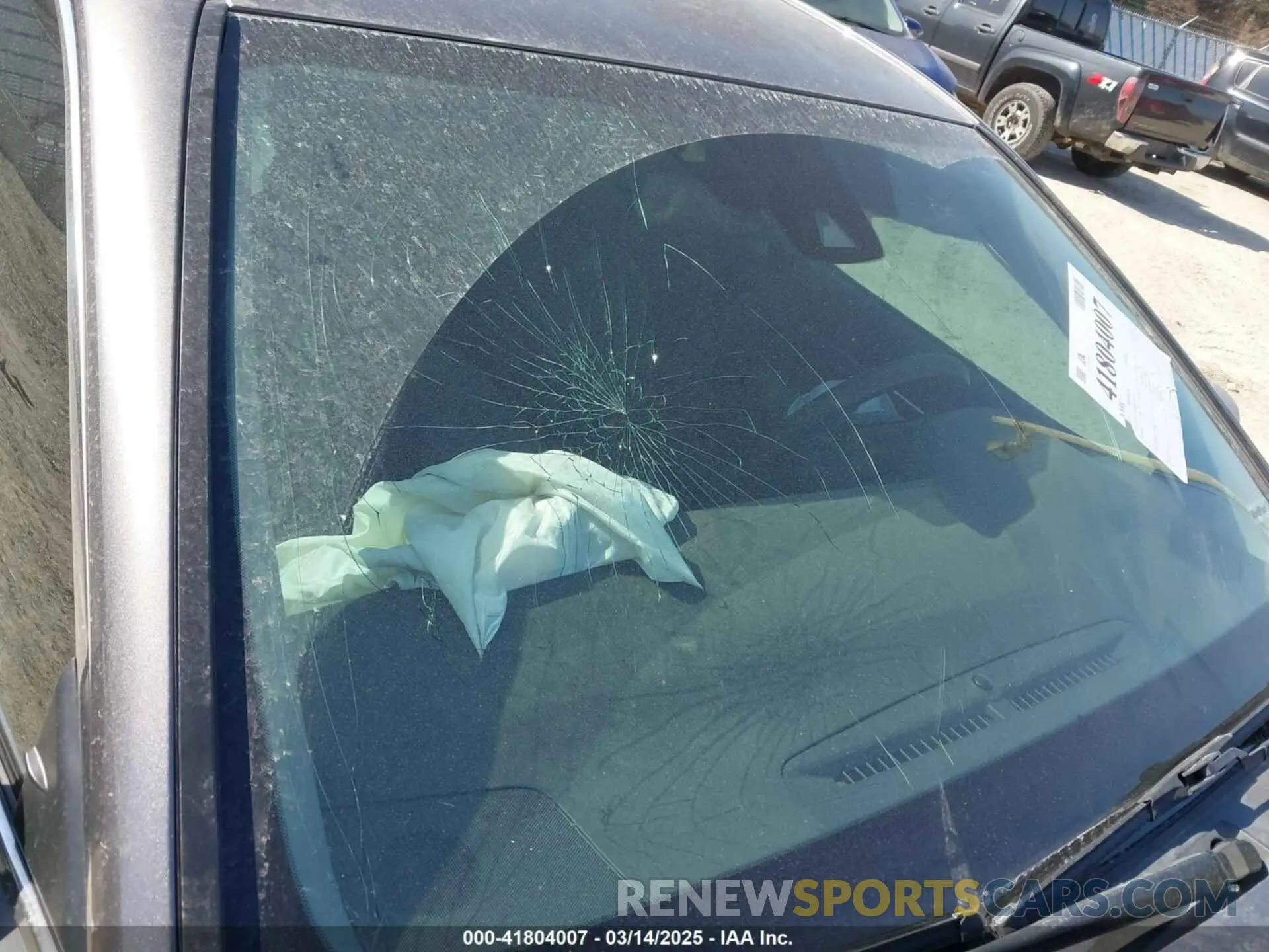 20 Photograph of a damaged car 4T1B11HK9KU810347 TOYOTA CAMRY 2019