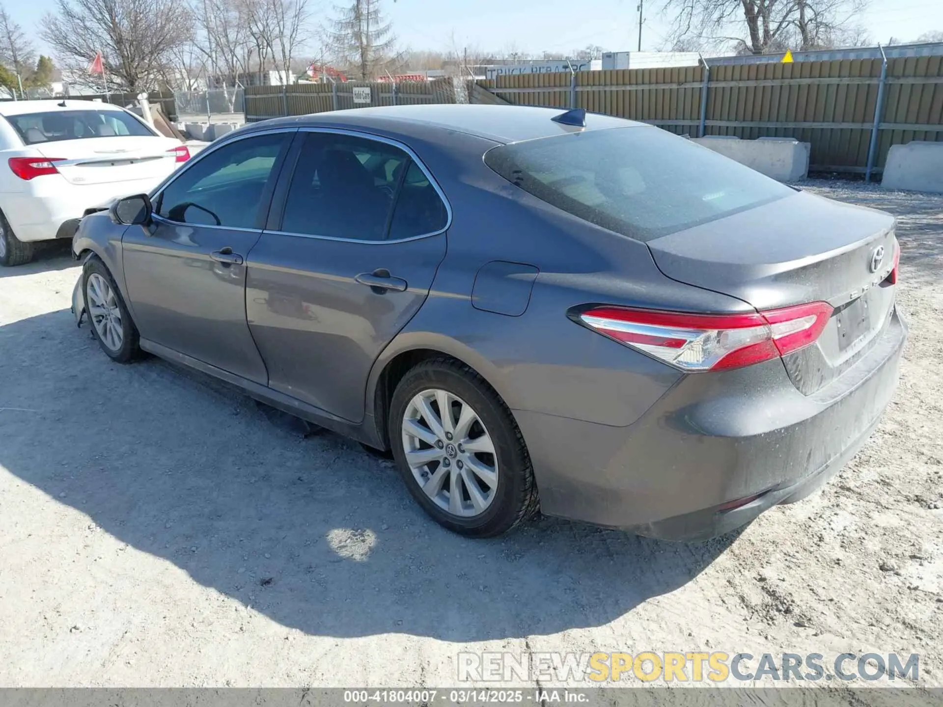 3 Photograph of a damaged car 4T1B11HK9KU810347 TOYOTA CAMRY 2019
