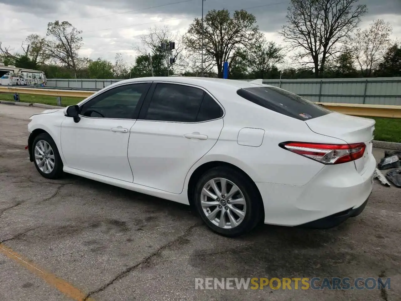 2 Photograph of a damaged car 4T1B11HK9KU811823 TOYOTA CAMRY 2019