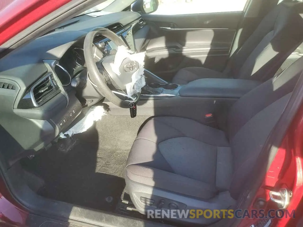 7 Photograph of a damaged car 4T1B11HK9KU823583 TOYOTA CAMRY 2019