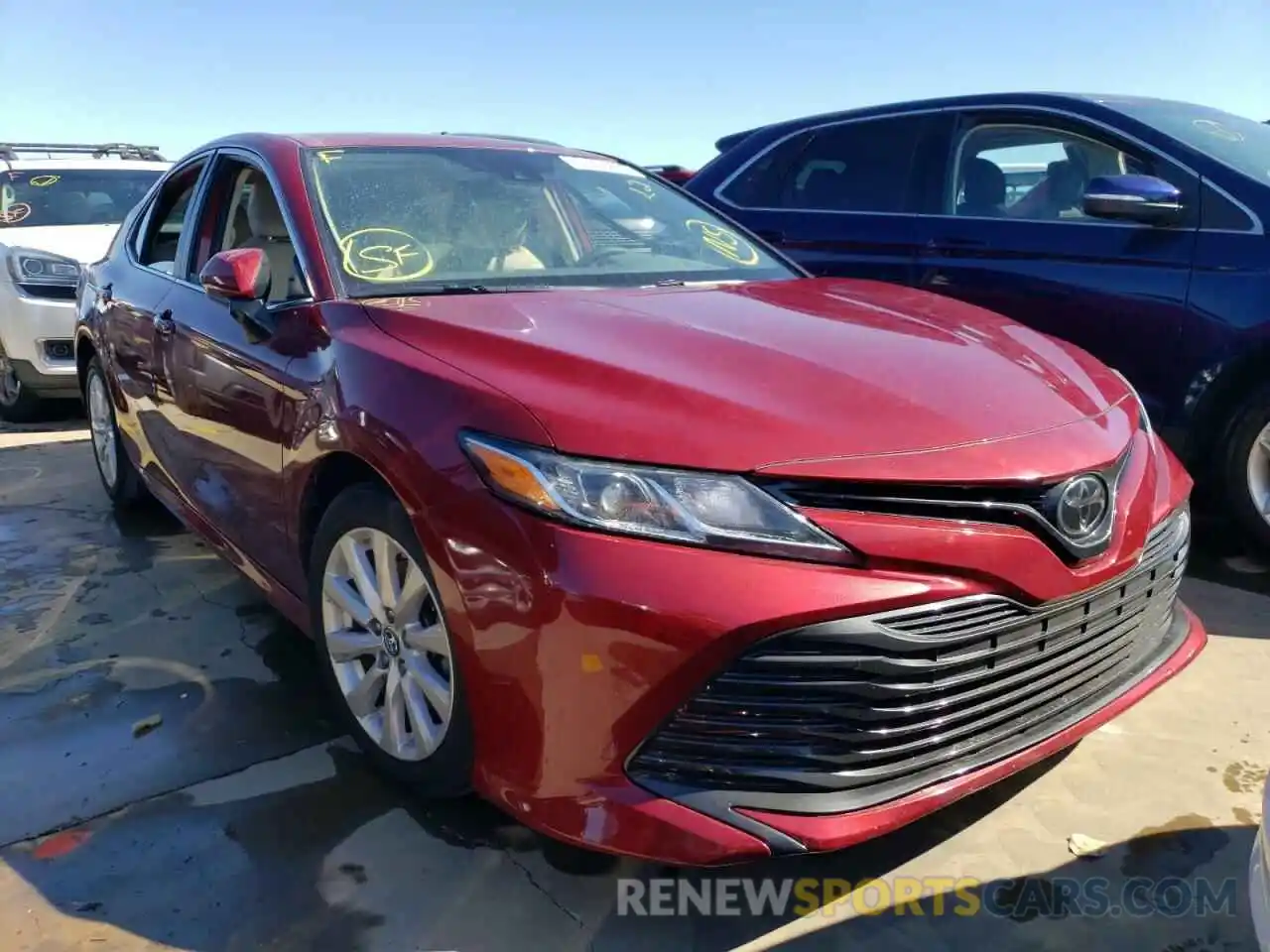 1 Photograph of a damaged car 4T1B11HK9KU826113 TOYOTA CAMRY 2019