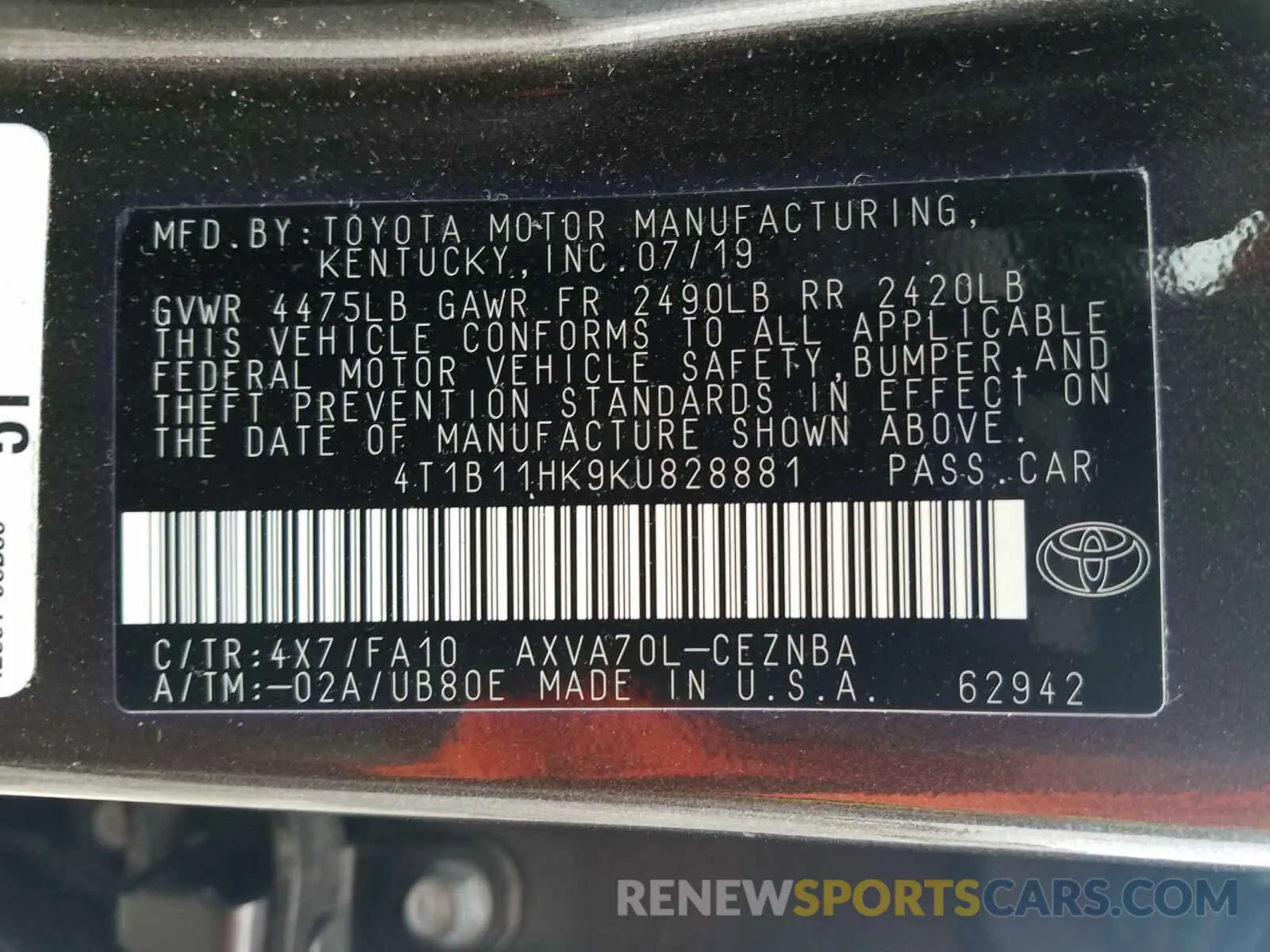10 Photograph of a damaged car 4T1B11HK9KU828881 TOYOTA CAMRY 2019