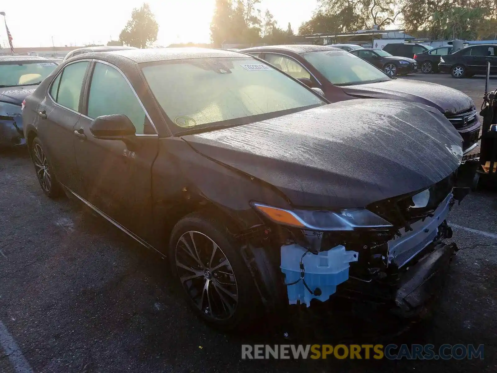 1 Photograph of a damaged car 4T1B11HK9KU833675 TOYOTA CAMRY 2019