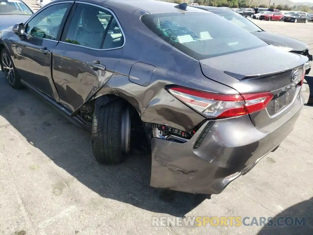 9 Photograph of a damaged car 4T1B11HK9KU834311 TOYOTA CAMRY 2019