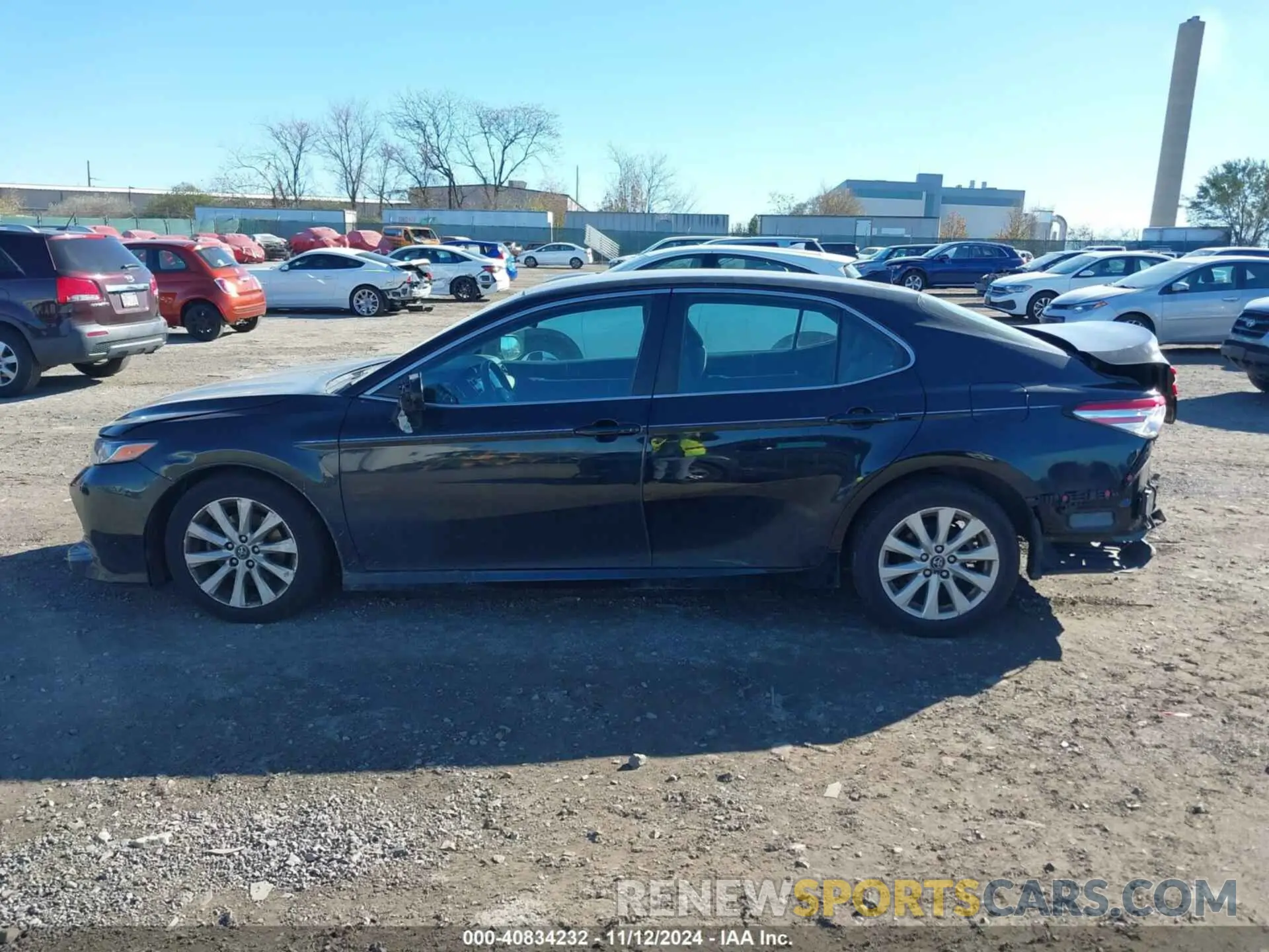 14 Photograph of a damaged car 4T1B11HK9KU835460 TOYOTA CAMRY 2019