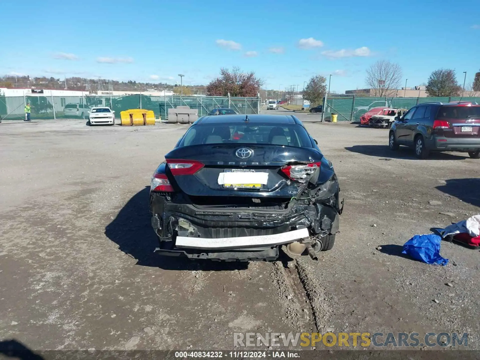 16 Photograph of a damaged car 4T1B11HK9KU835460 TOYOTA CAMRY 2019
