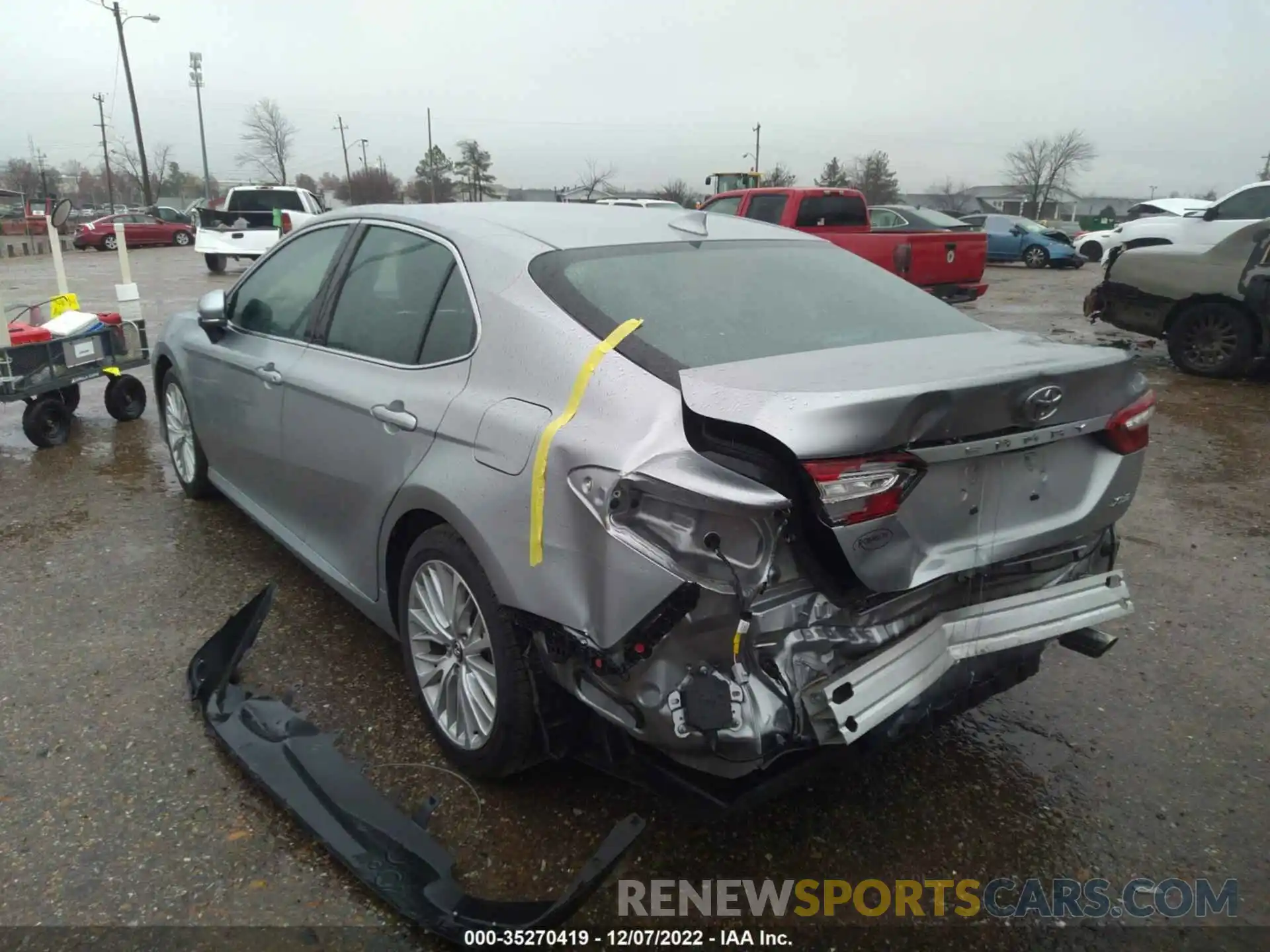 3 Photograph of a damaged car 4T1B11HK9KU836849 TOYOTA CAMRY 2019