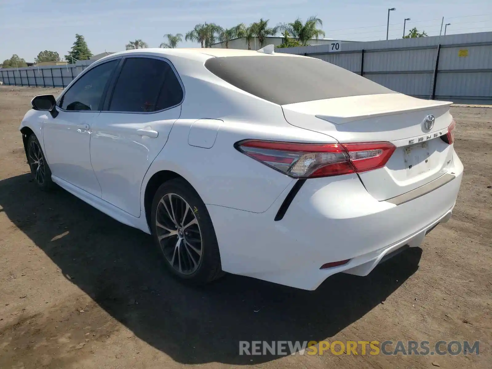 3 Photograph of a damaged car 4T1B11HK9KU839010 TOYOTA CAMRY 2019