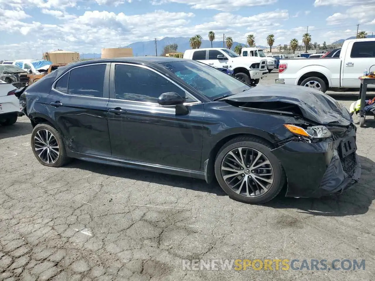 4 Photograph of a damaged car 4T1B11HK9KU840139 TOYOTA CAMRY 2019