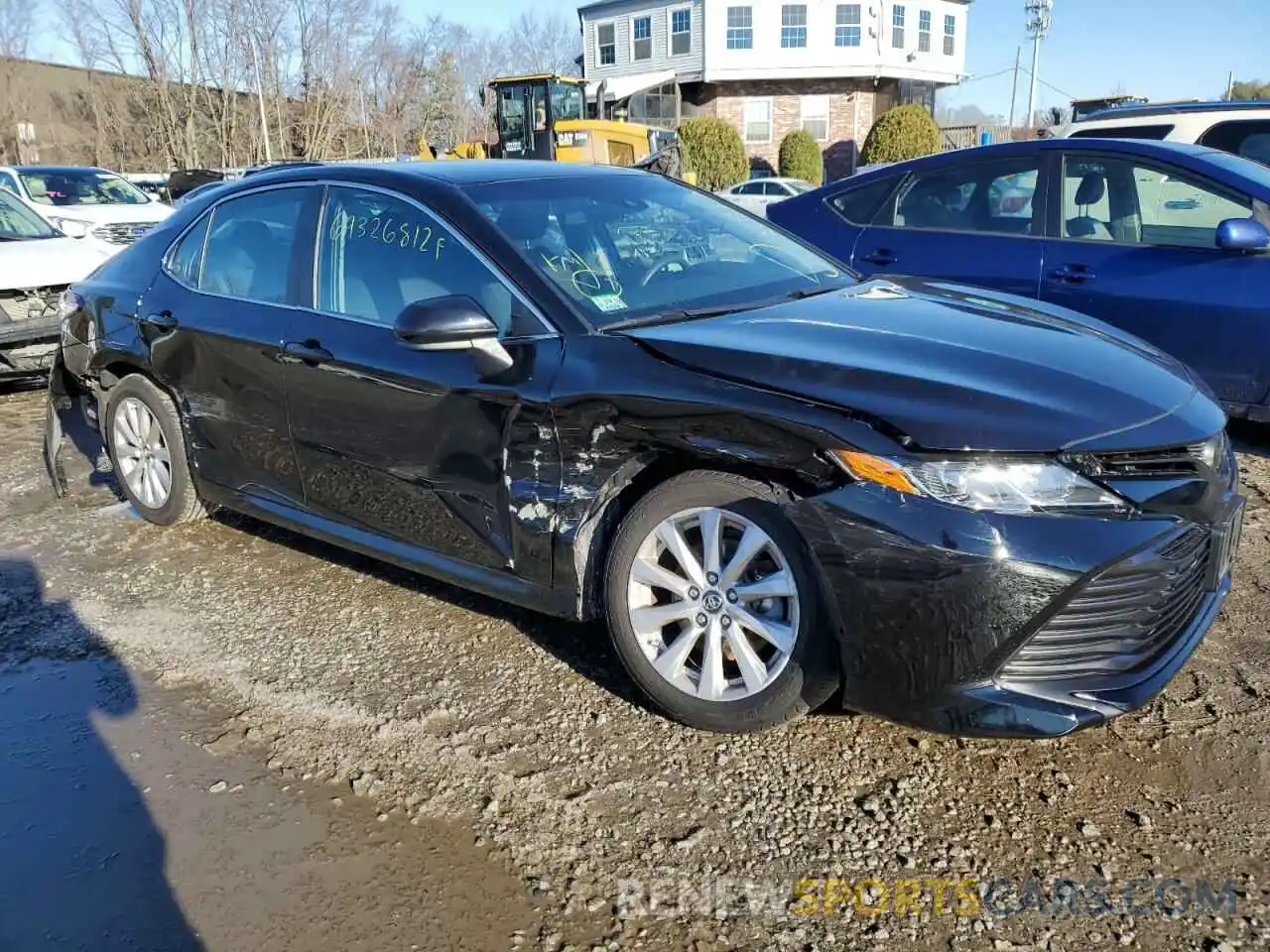 4 Photograph of a damaged car 4T1B11HK9KU841016 TOYOTA CAMRY 2019