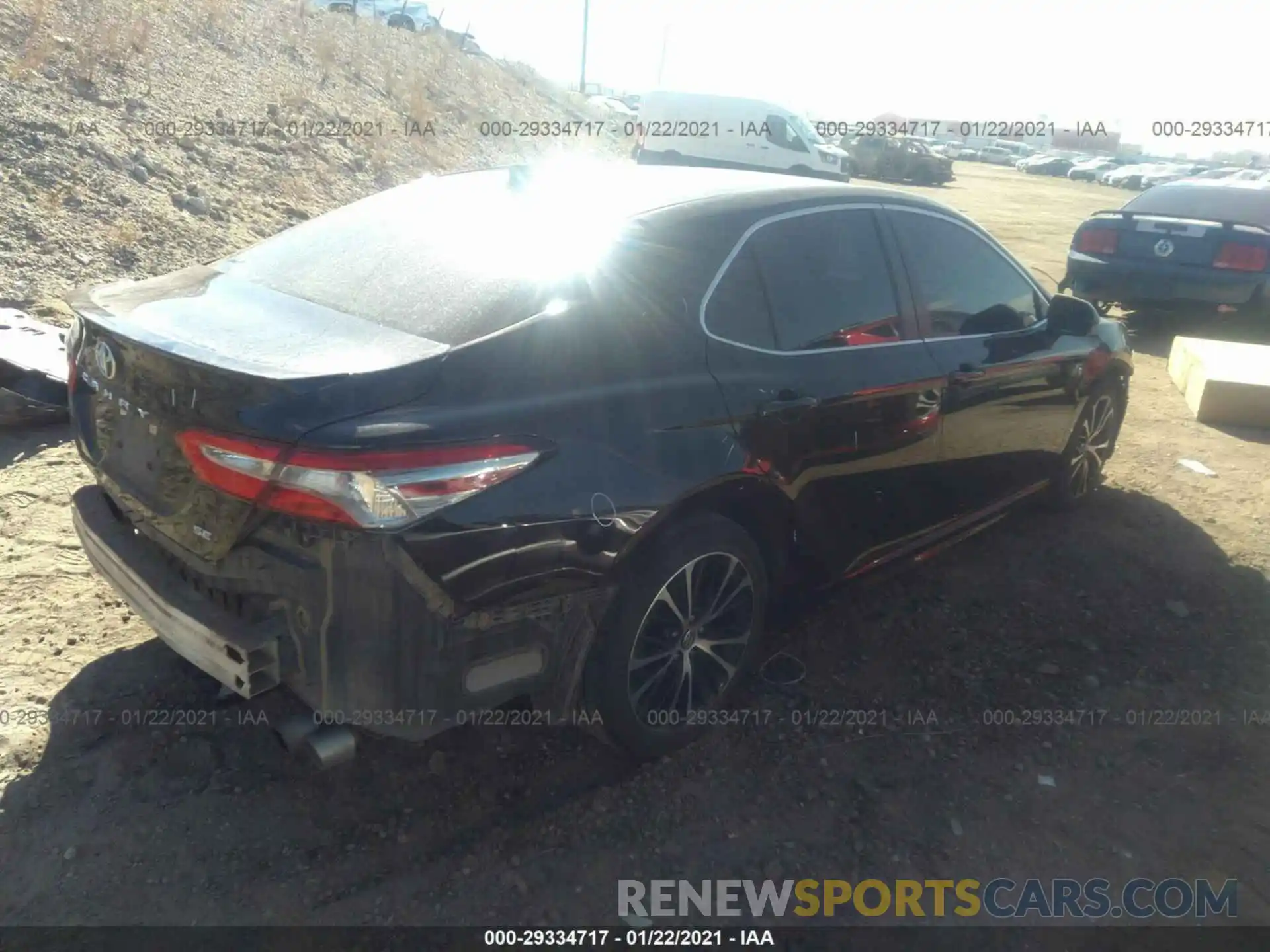 4 Photograph of a damaged car 4T1B11HK9KU844742 TOYOTA CAMRY 2019