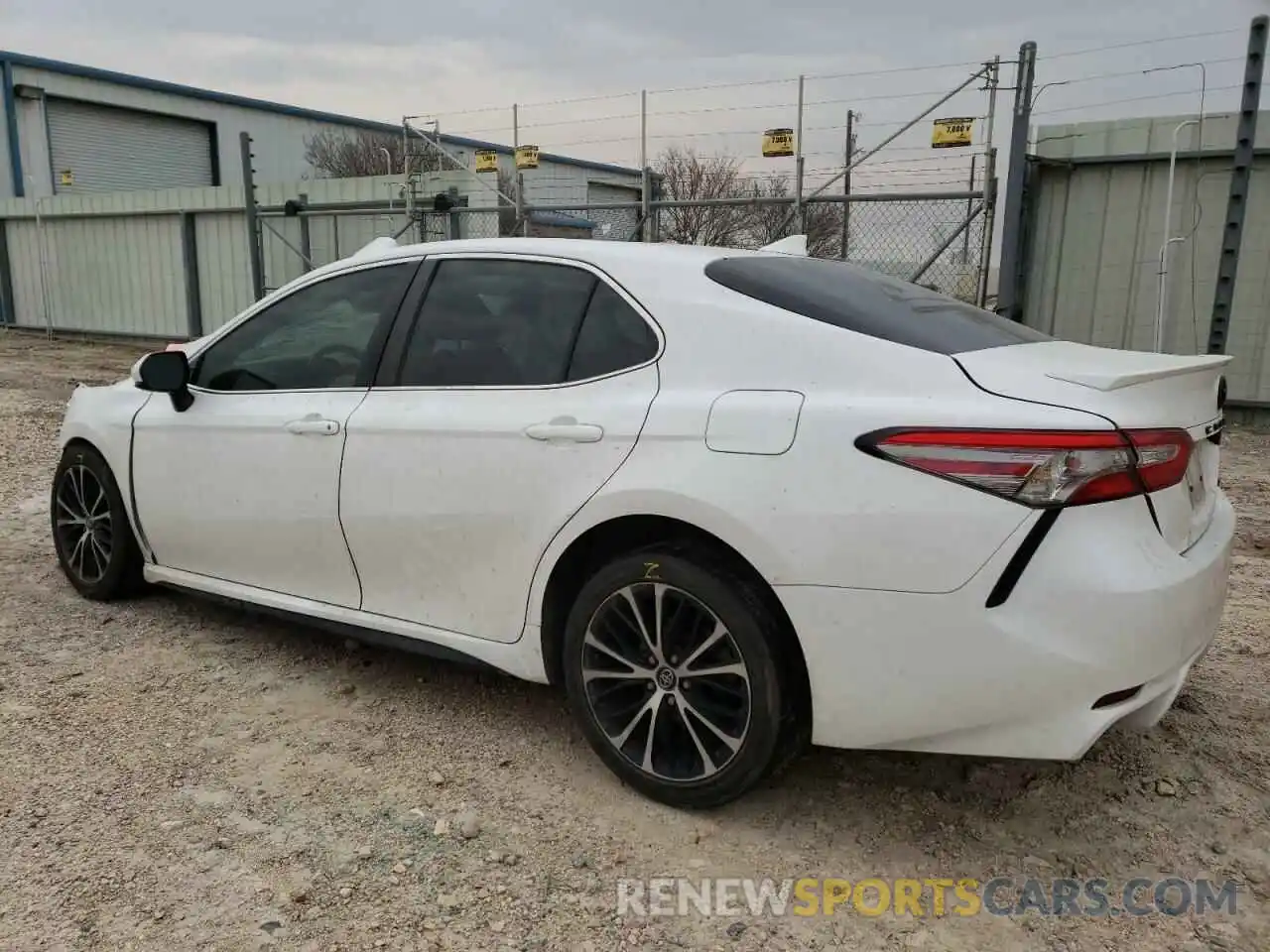 2 Photograph of a damaged car 4T1B11HK9KU845678 TOYOTA CAMRY 2019