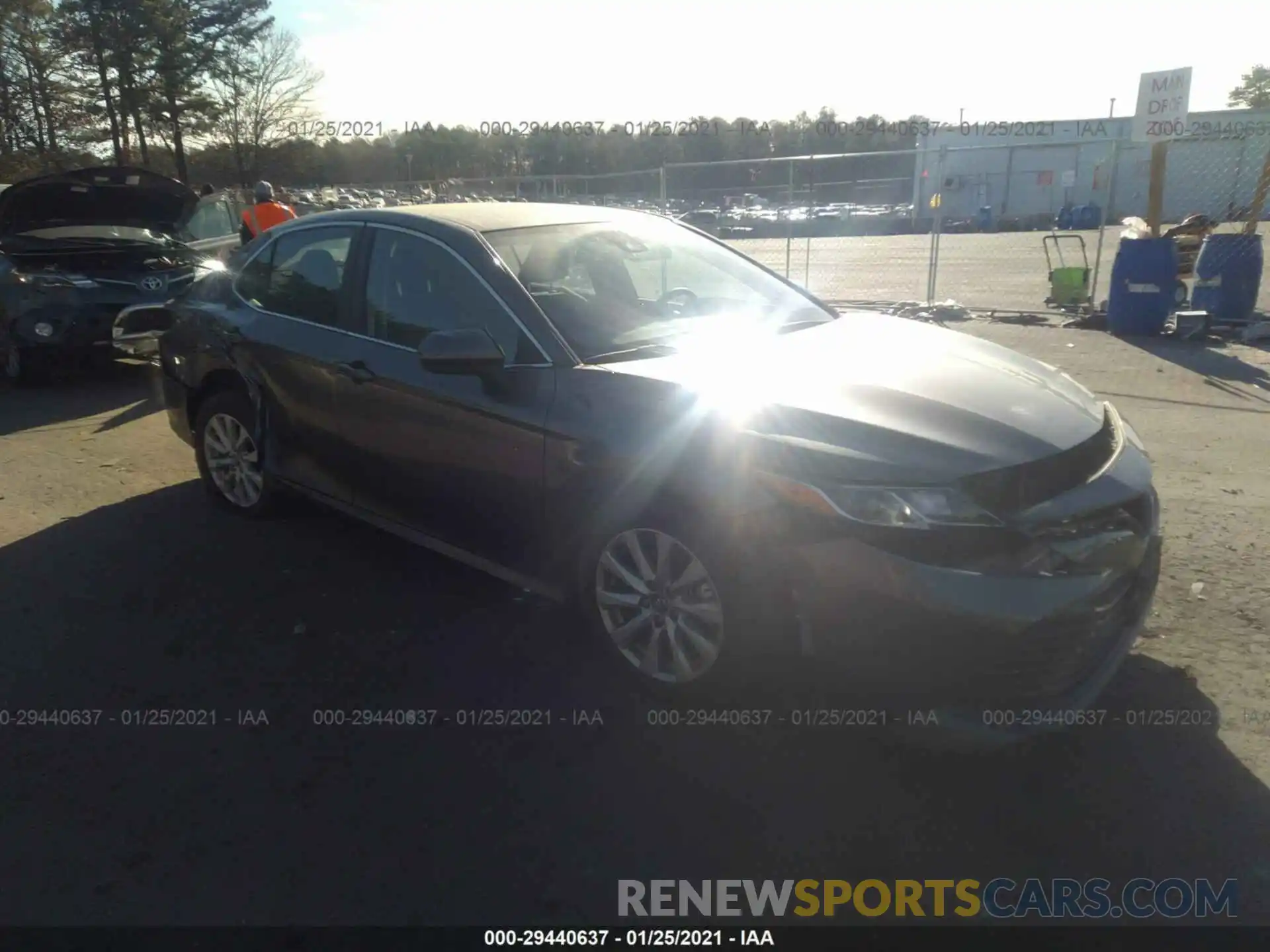 1 Photograph of a damaged car 4T1B11HK9KU846152 TOYOTA CAMRY 2019