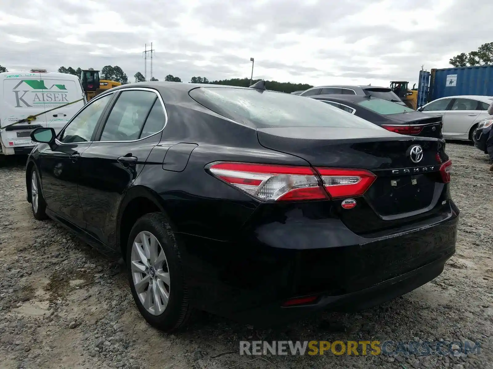 3 Photograph of a damaged car 4T1B11HK9KU846877 TOYOTA CAMRY 2019