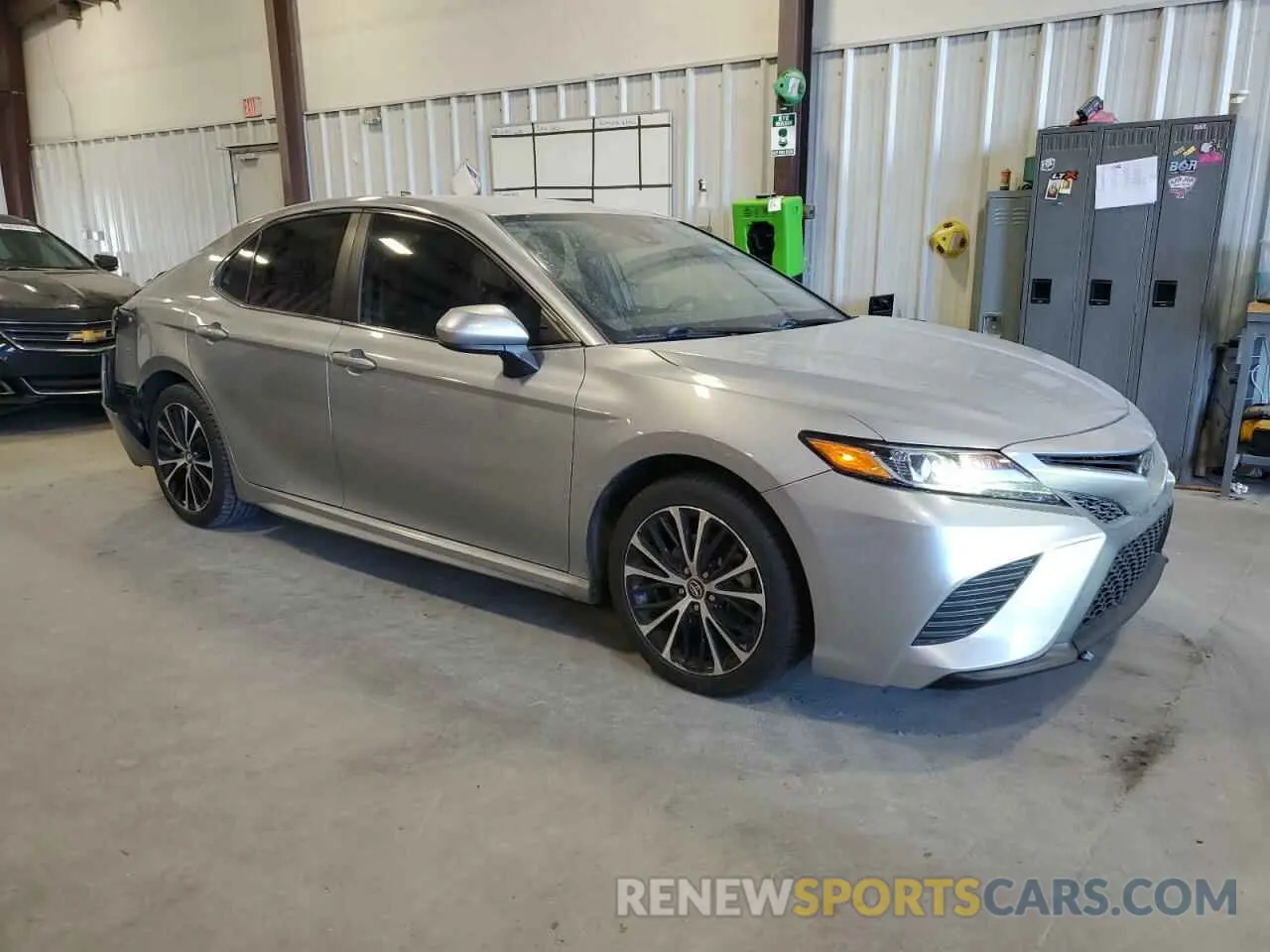4 Photograph of a damaged car 4T1B11HK9KU847365 TOYOTA CAMRY 2019