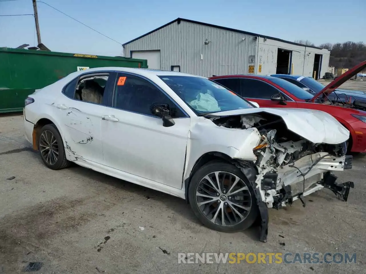 4 Photograph of a damaged car 4T1B11HK9KU848192 TOYOTA CAMRY 2019